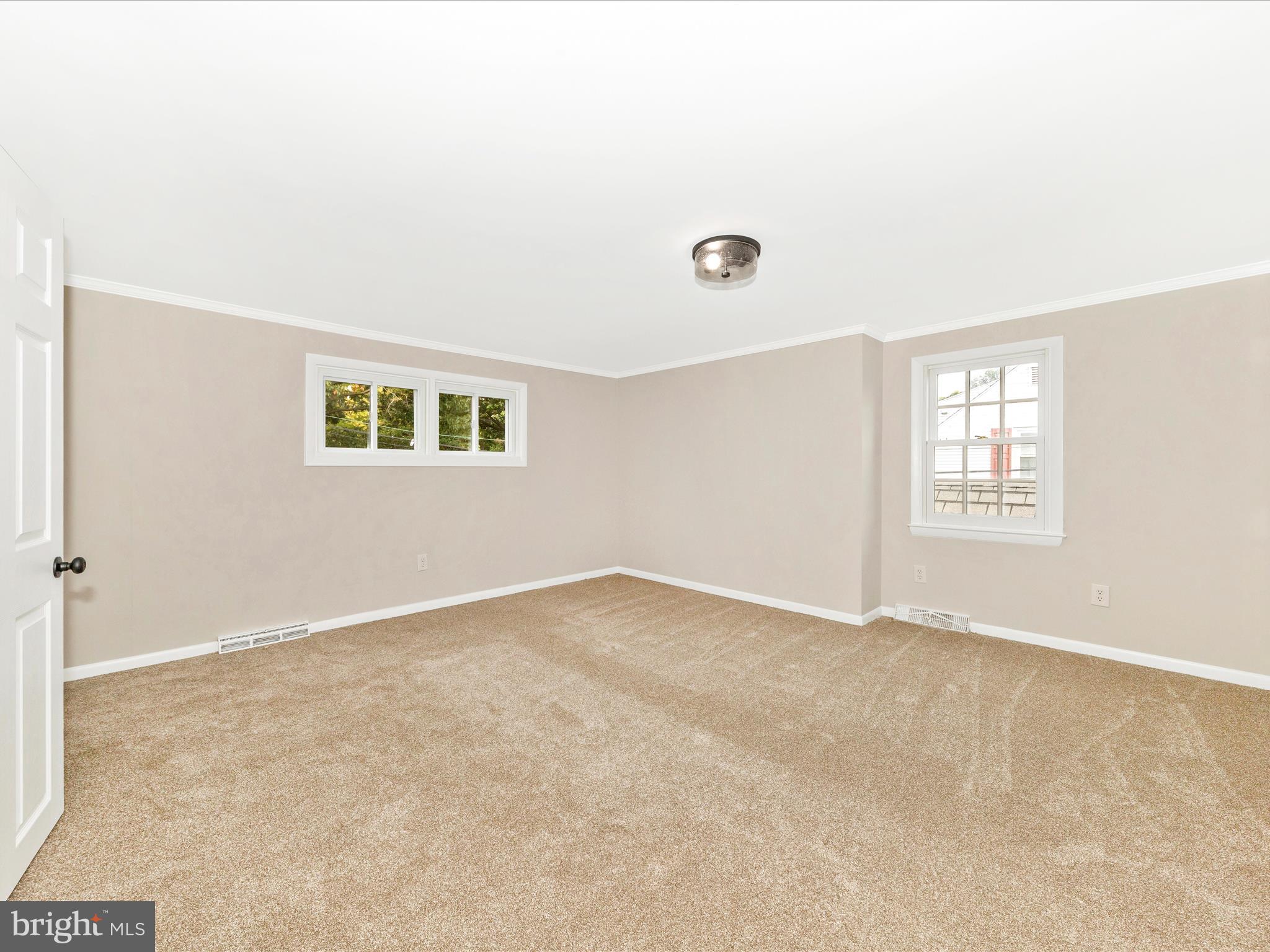 FOUNTAIN HEAD - Residential