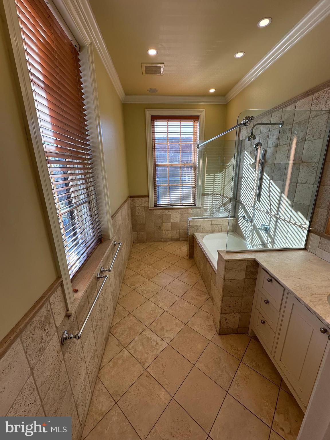 OTTERBEIN - Residential Lease