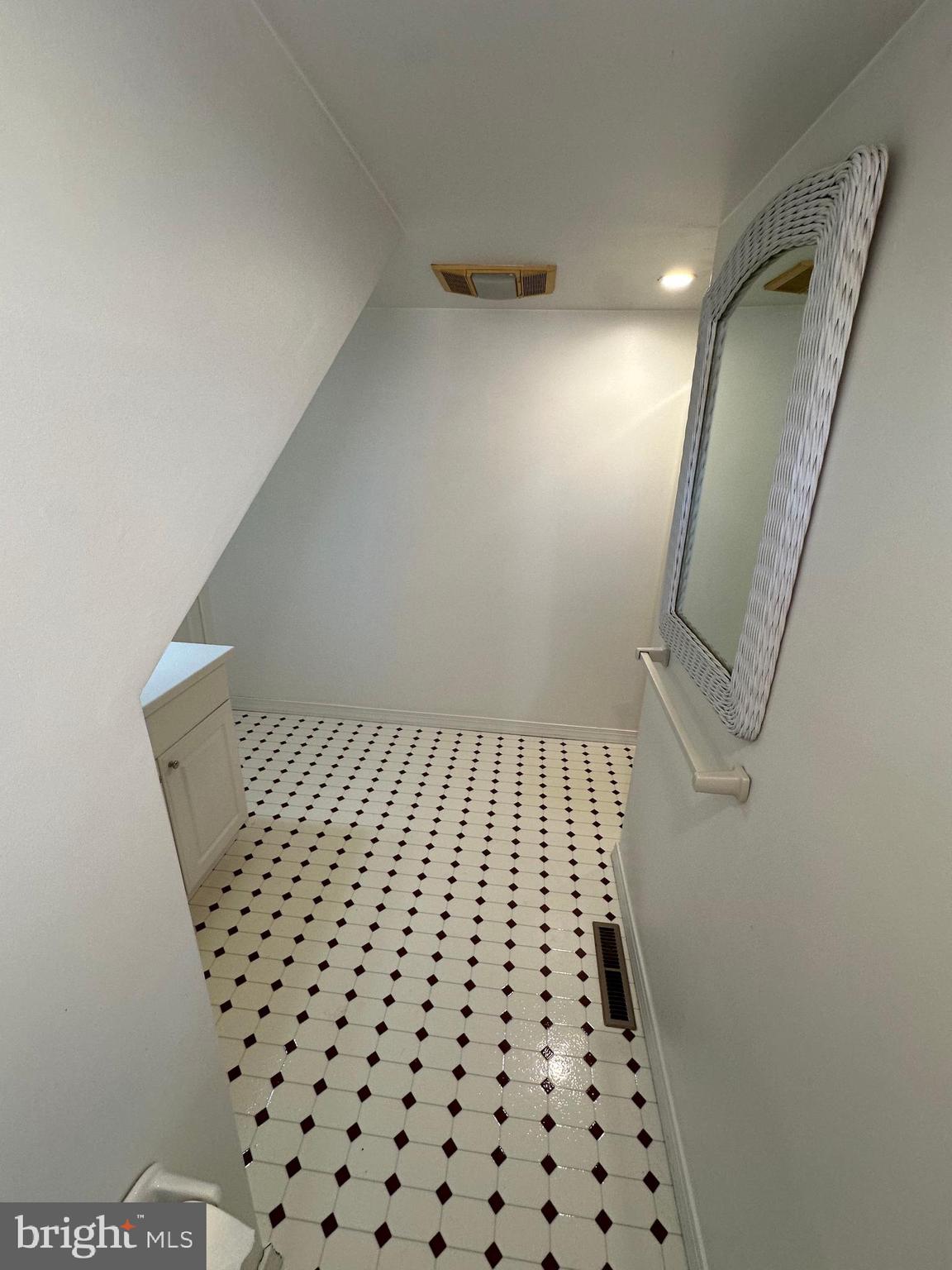 OTTERBEIN - Residential Lease