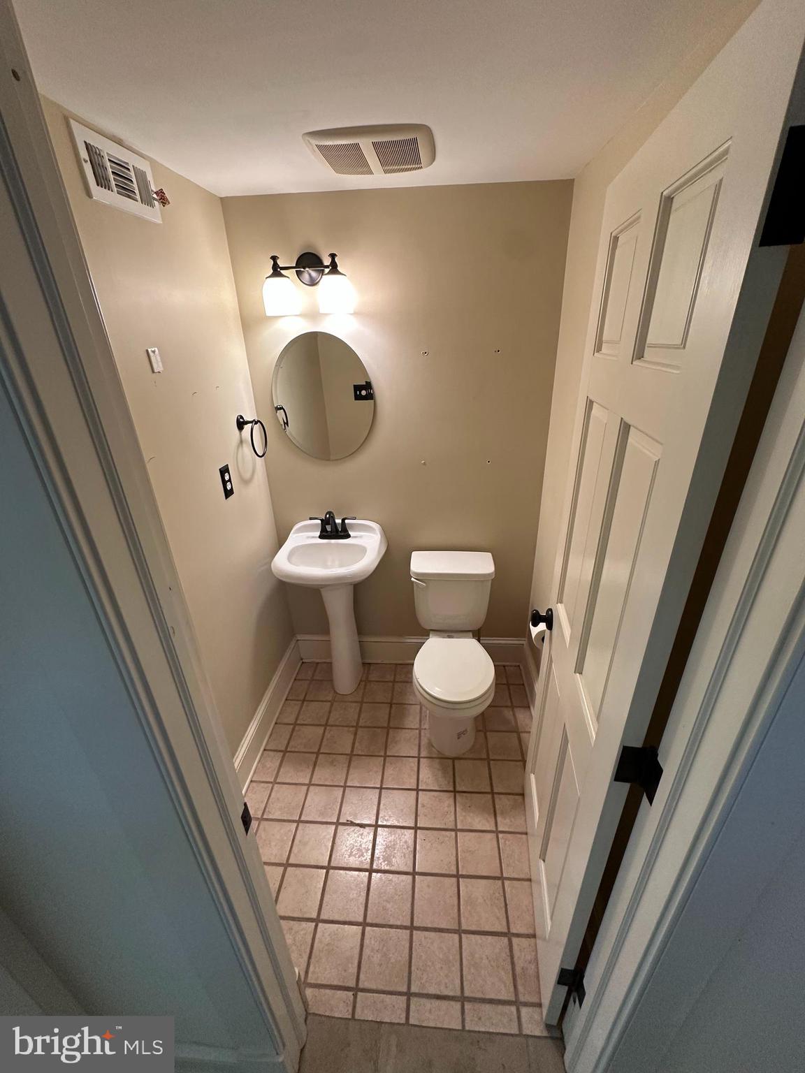 OTTERBEIN - Residential Lease