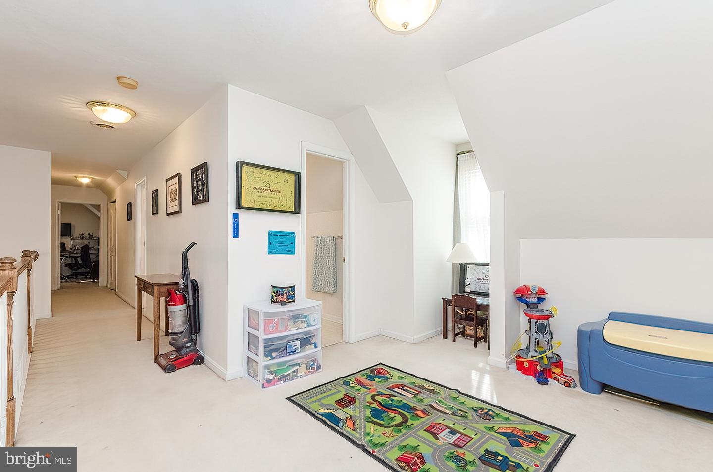 CORNERS AT ARDEN - Residential