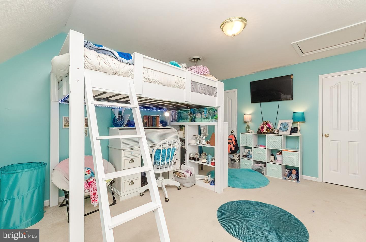 CORNERS AT ARDEN - Residential