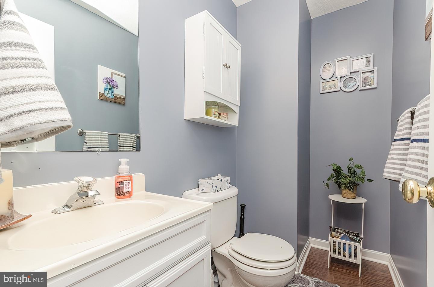 CORNERS AT ARDEN - Residential