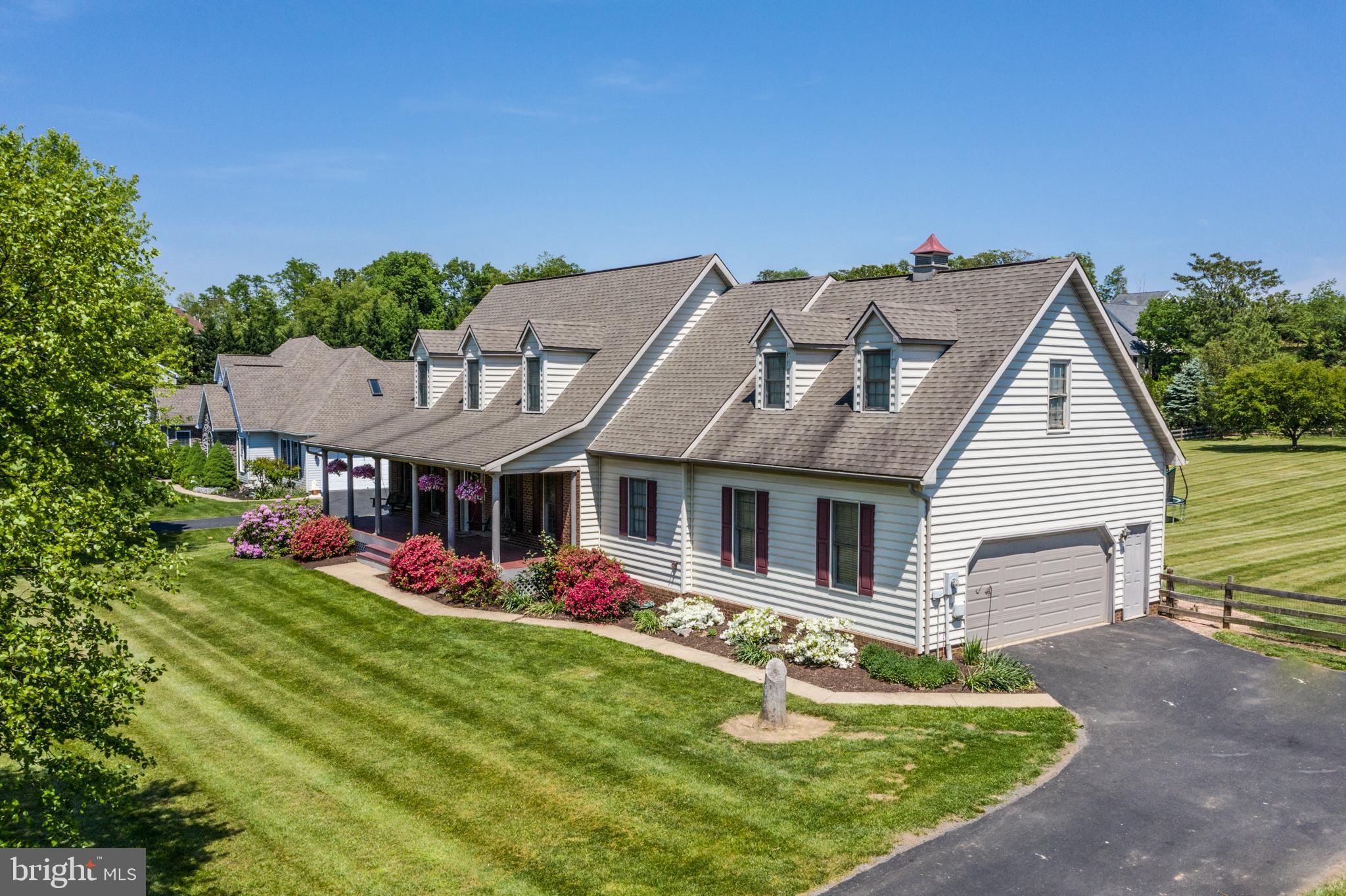 CORNERS AT ARDEN - Residential