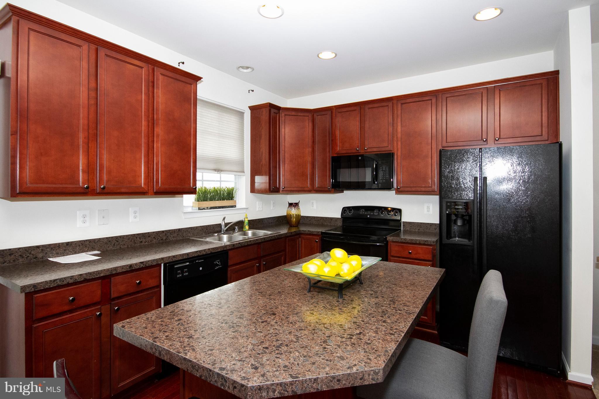 LAKES AT STANSBURY SHORE - Residential