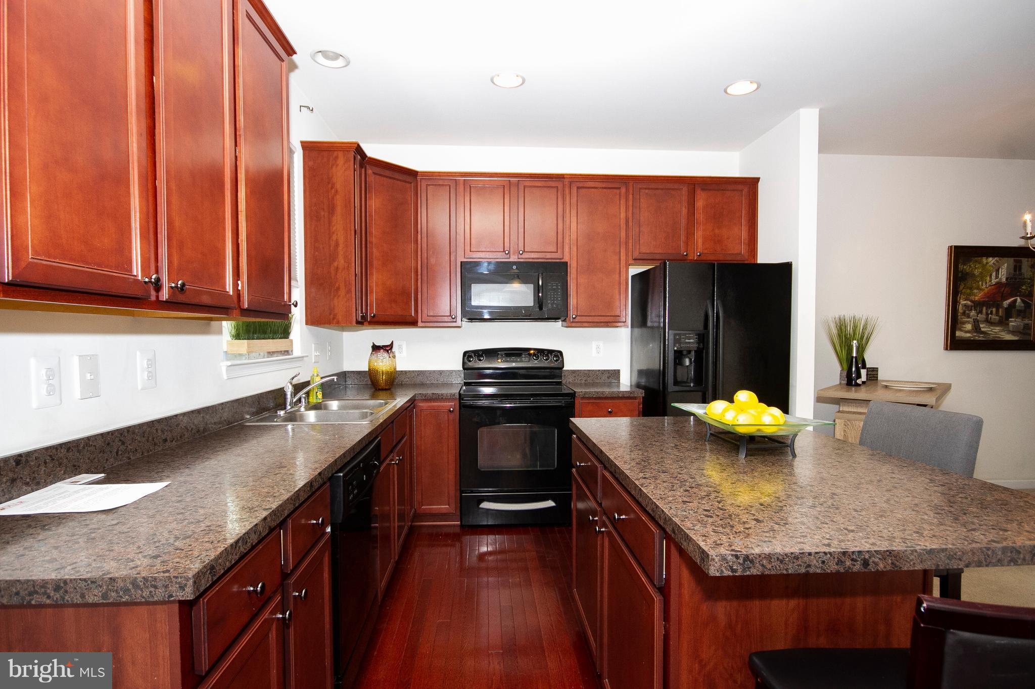 LAKES AT STANSBURY SHORE - Residential