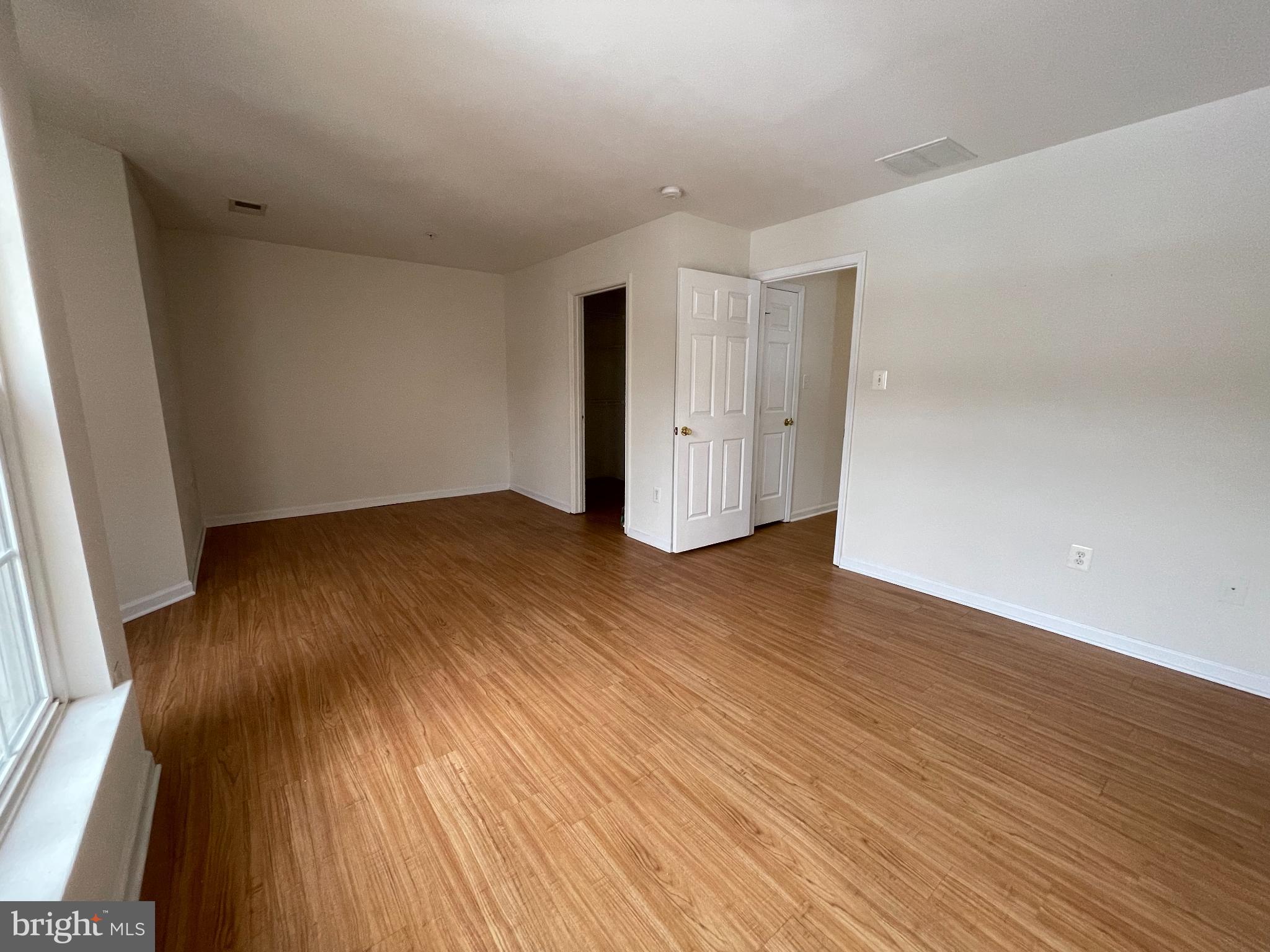 GALYN MANOR - Residential