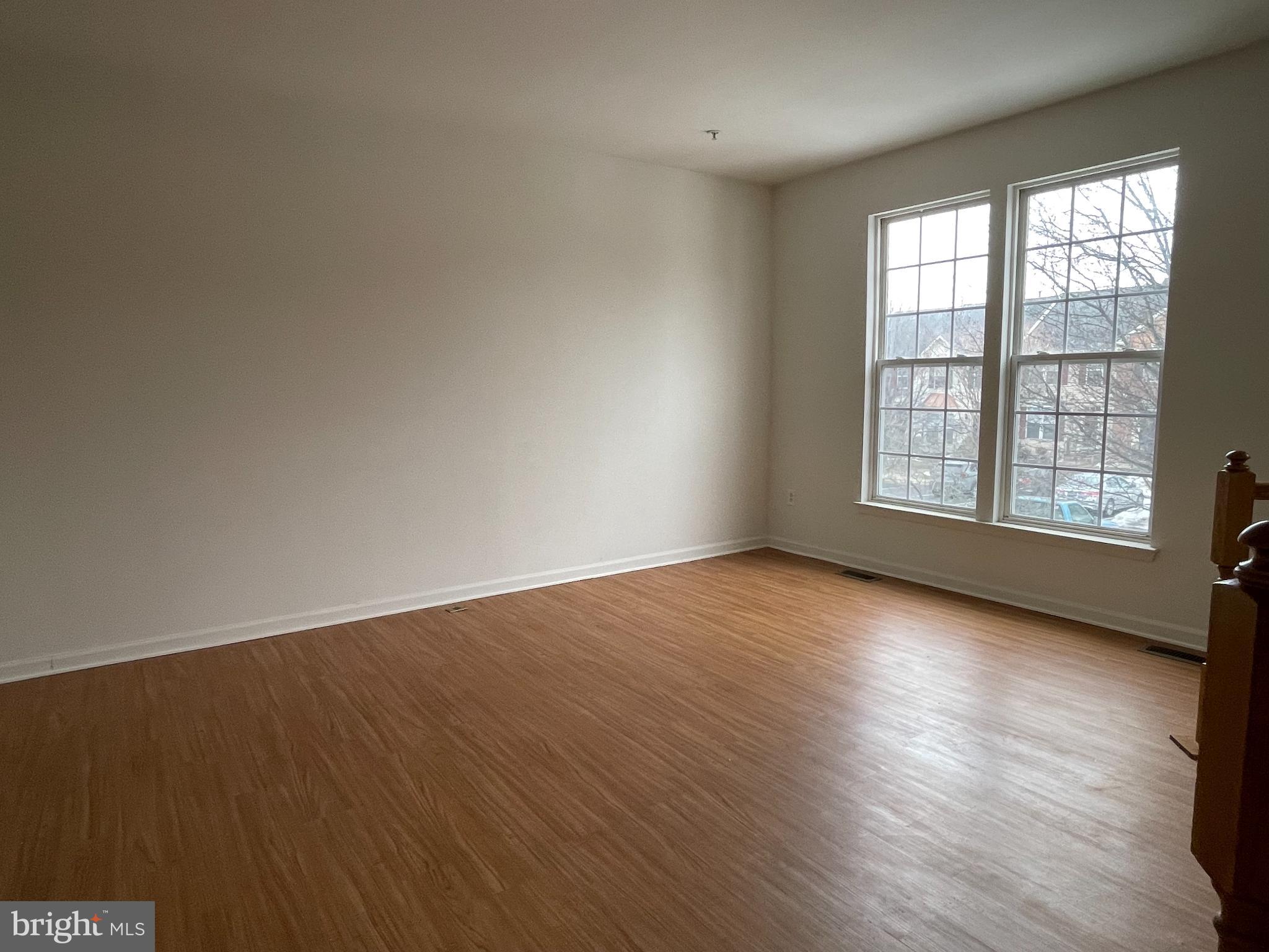 GALYN MANOR - Residential