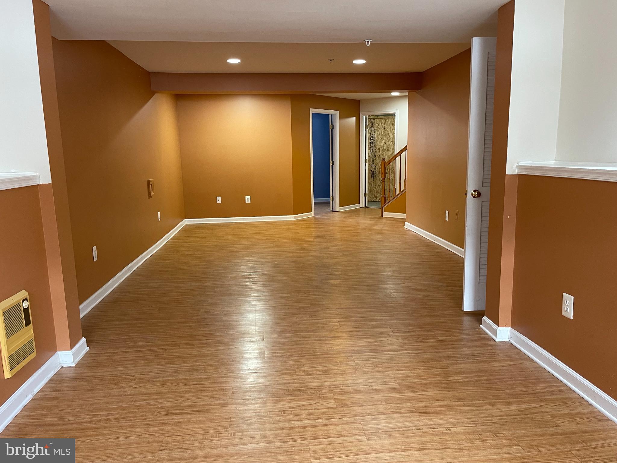 GALYN MANOR - Residential