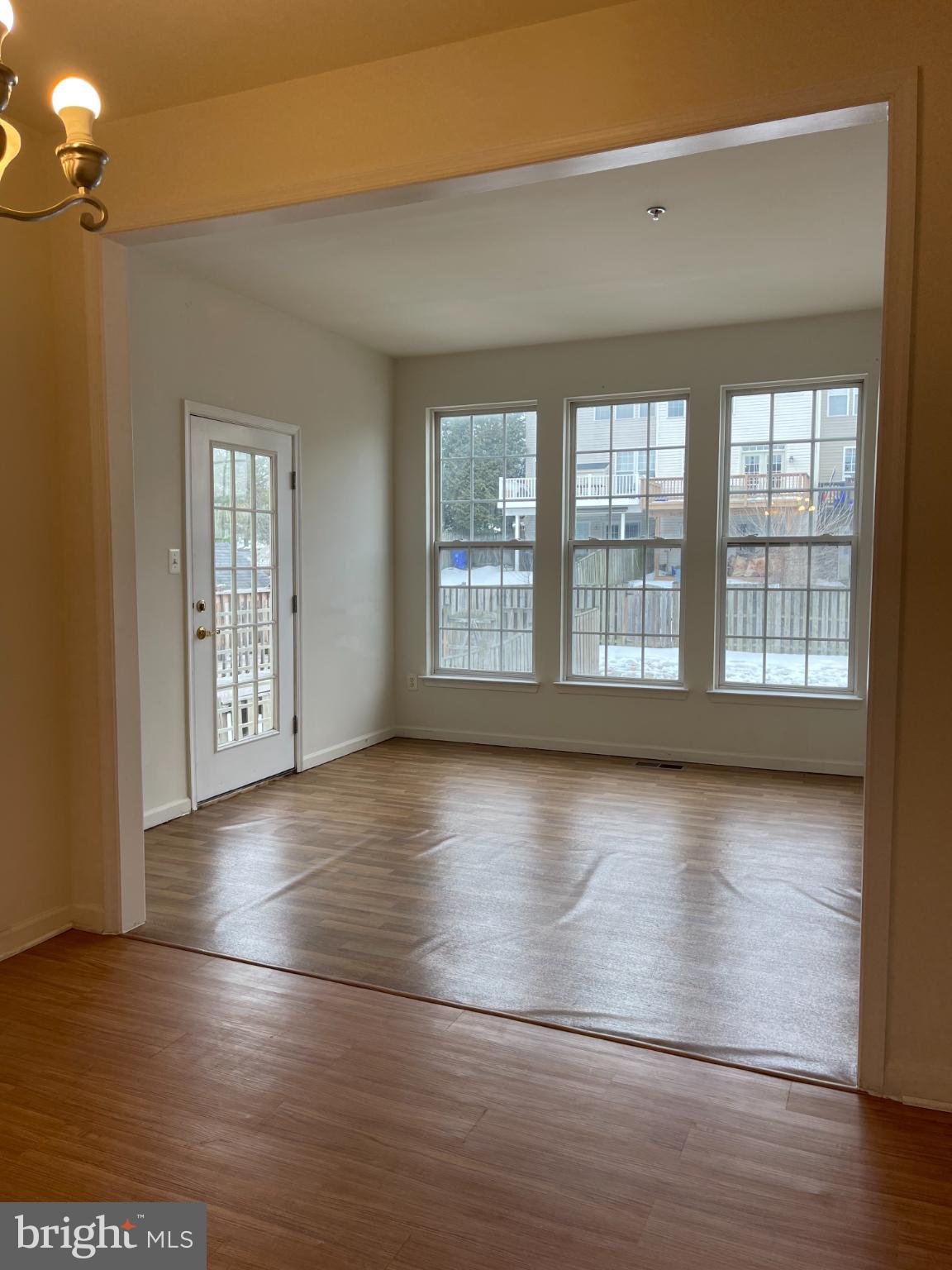 GALYN MANOR - Residential