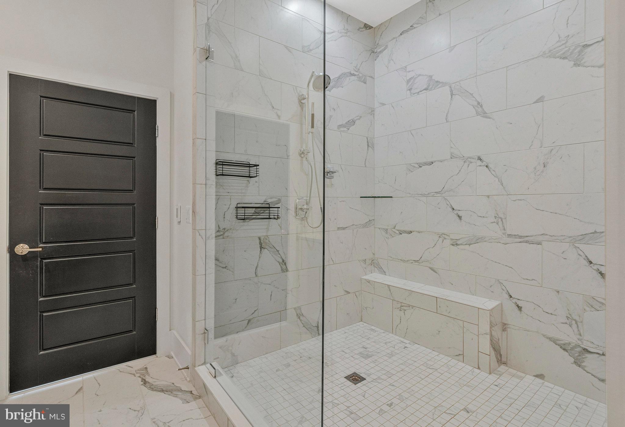 ONE LOUDOUN - Residential