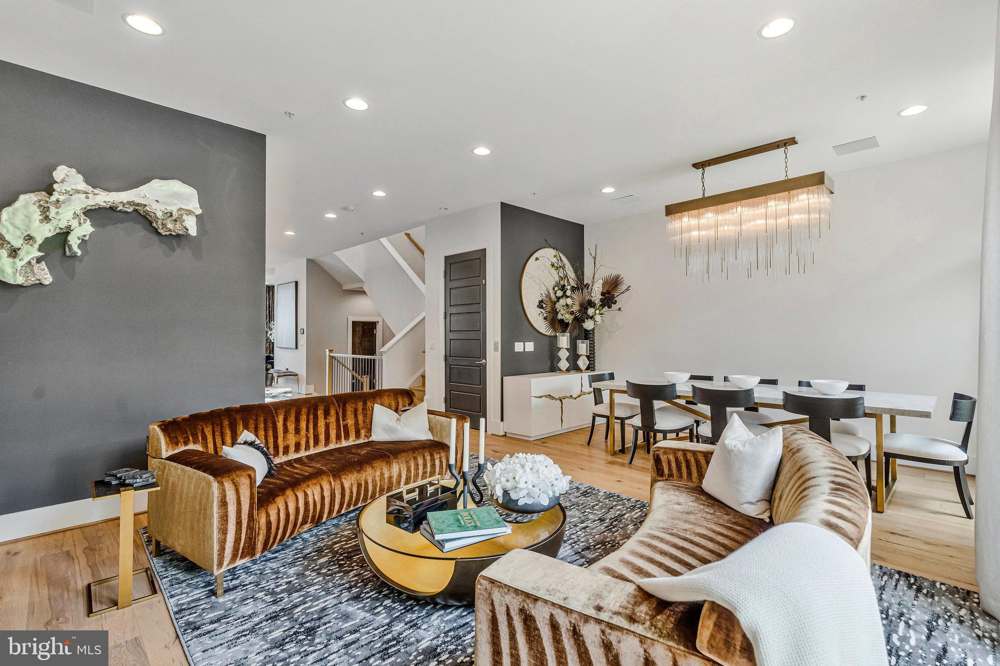 ONE LOUDOUN - Residential