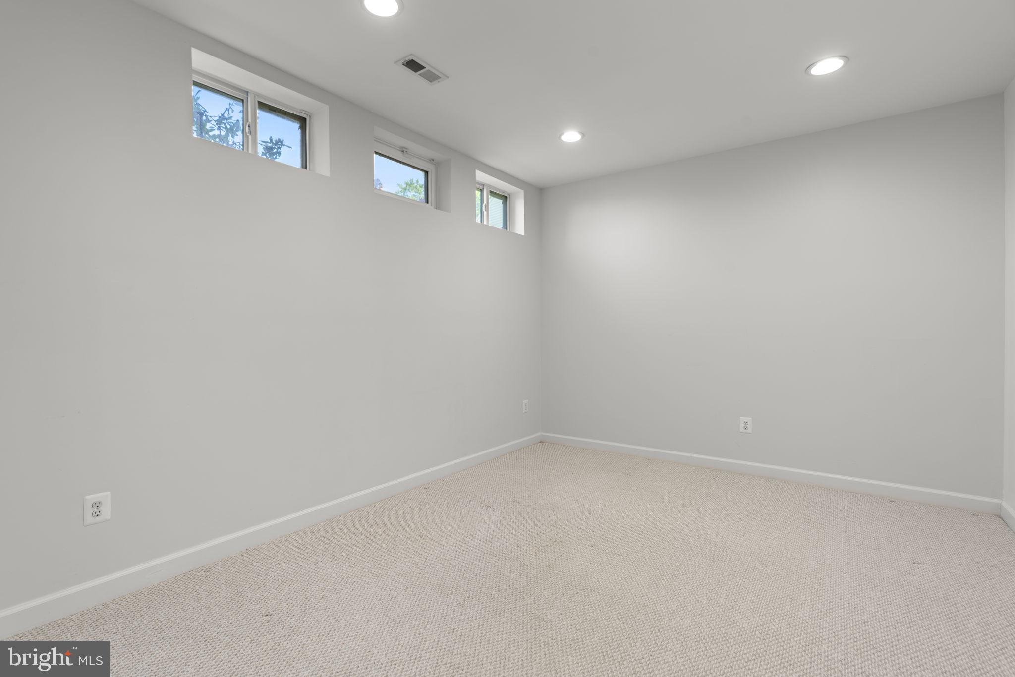 GAITHER HUNT - Residential