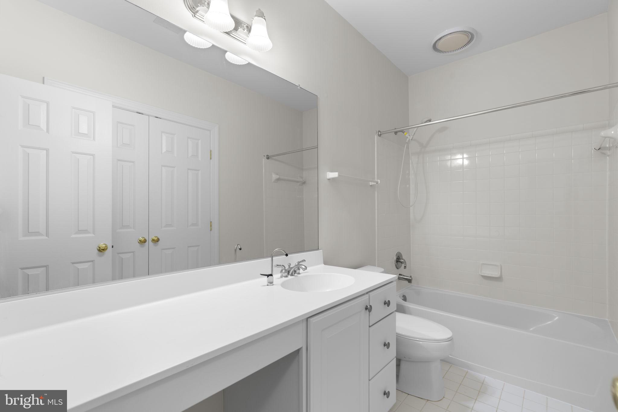 GAITHER HUNT - Residential