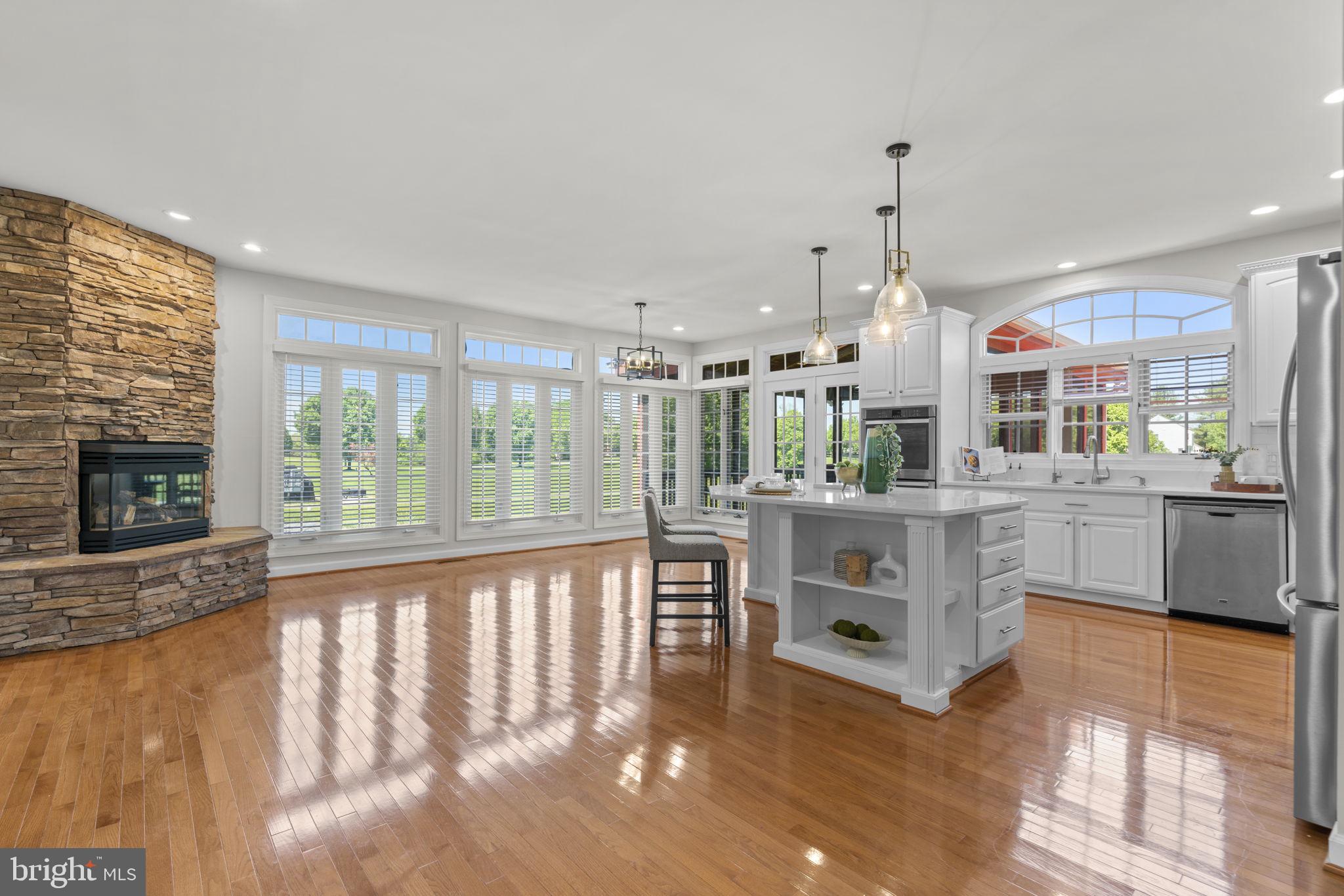 GAITHER HUNT - Residential
