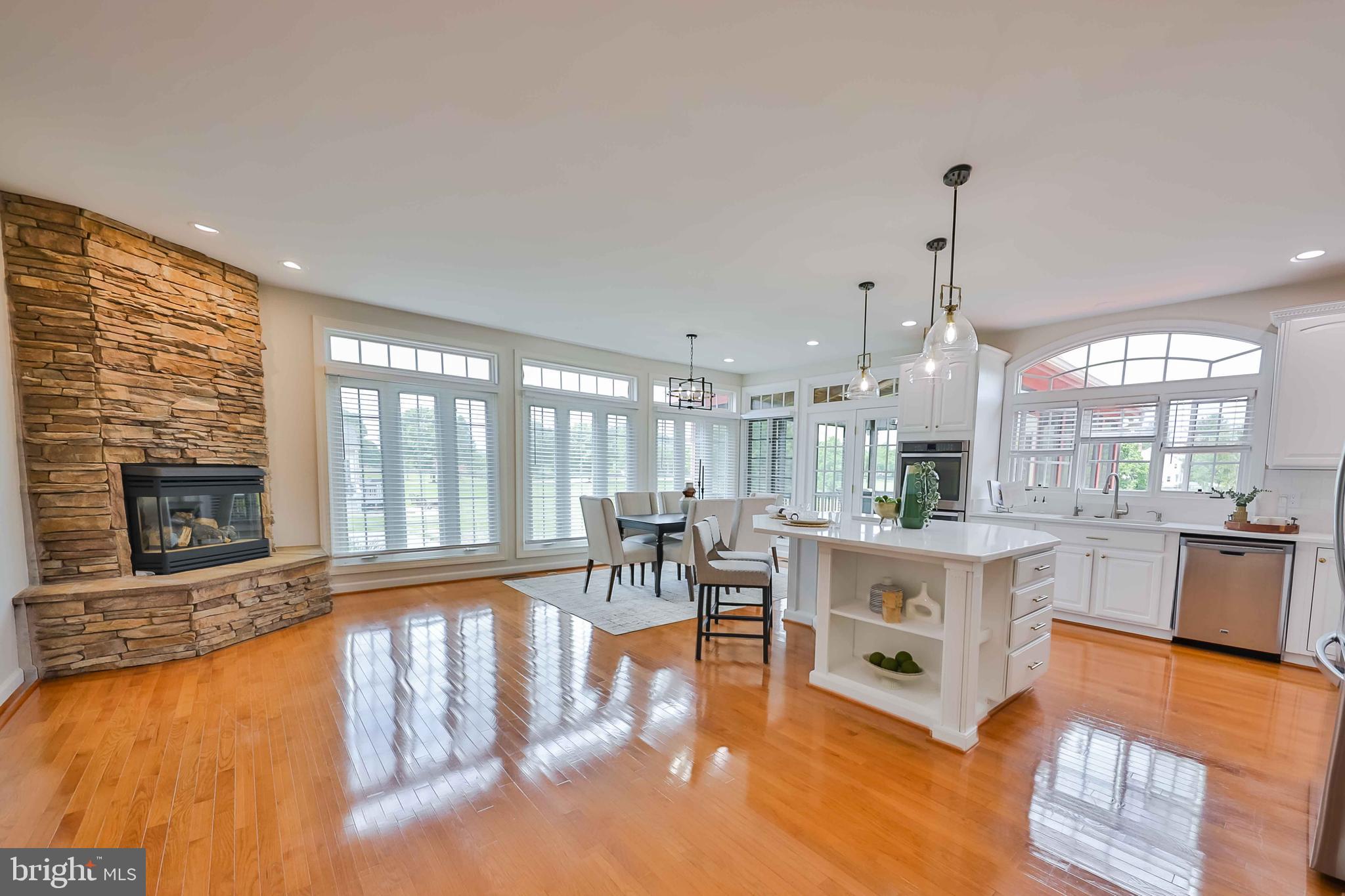 GAITHER HUNT - Residential