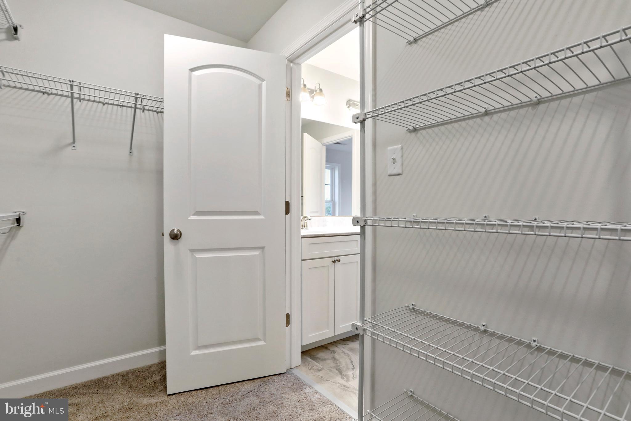 MIDDLE CREEK VISTAS - Residential