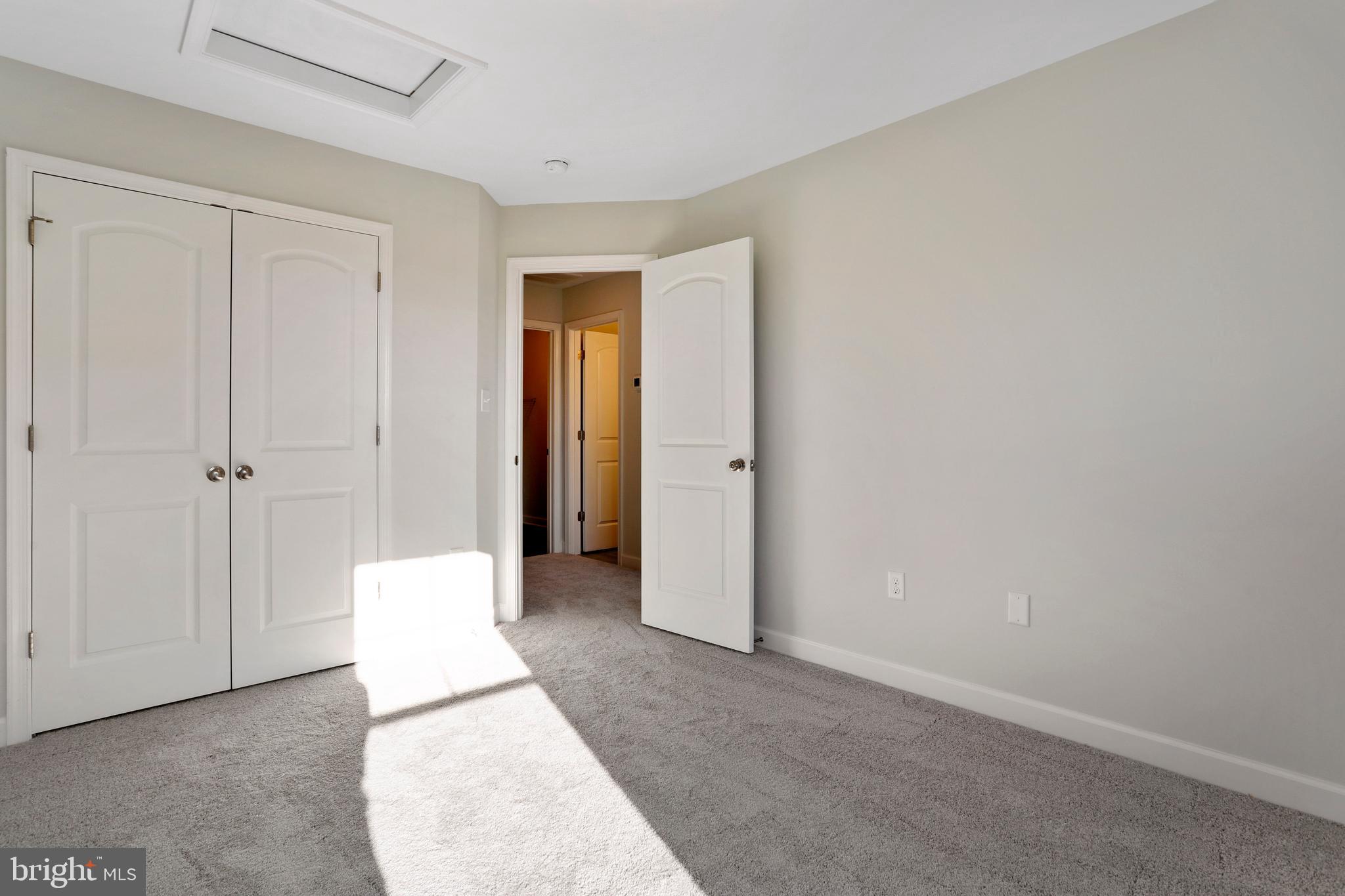 MIDDLE CREEK VISTAS - Residential