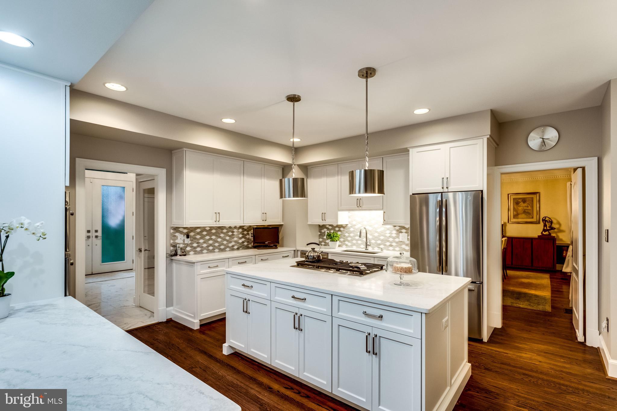 DOGWOOD KNOLLS - Residential