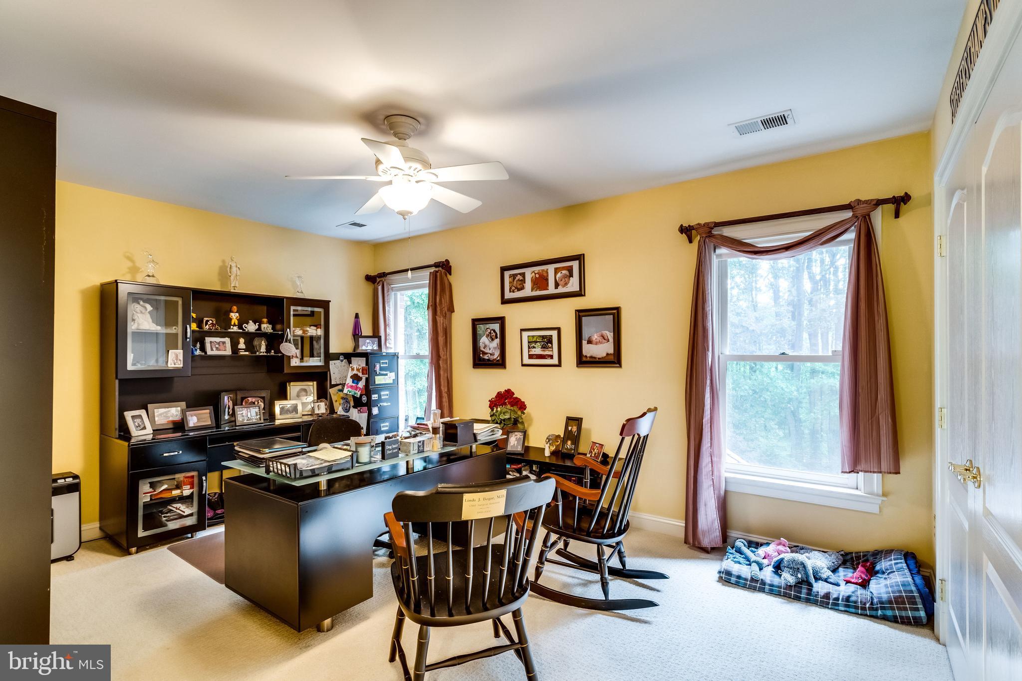 DOGWOOD KNOLLS - Residential