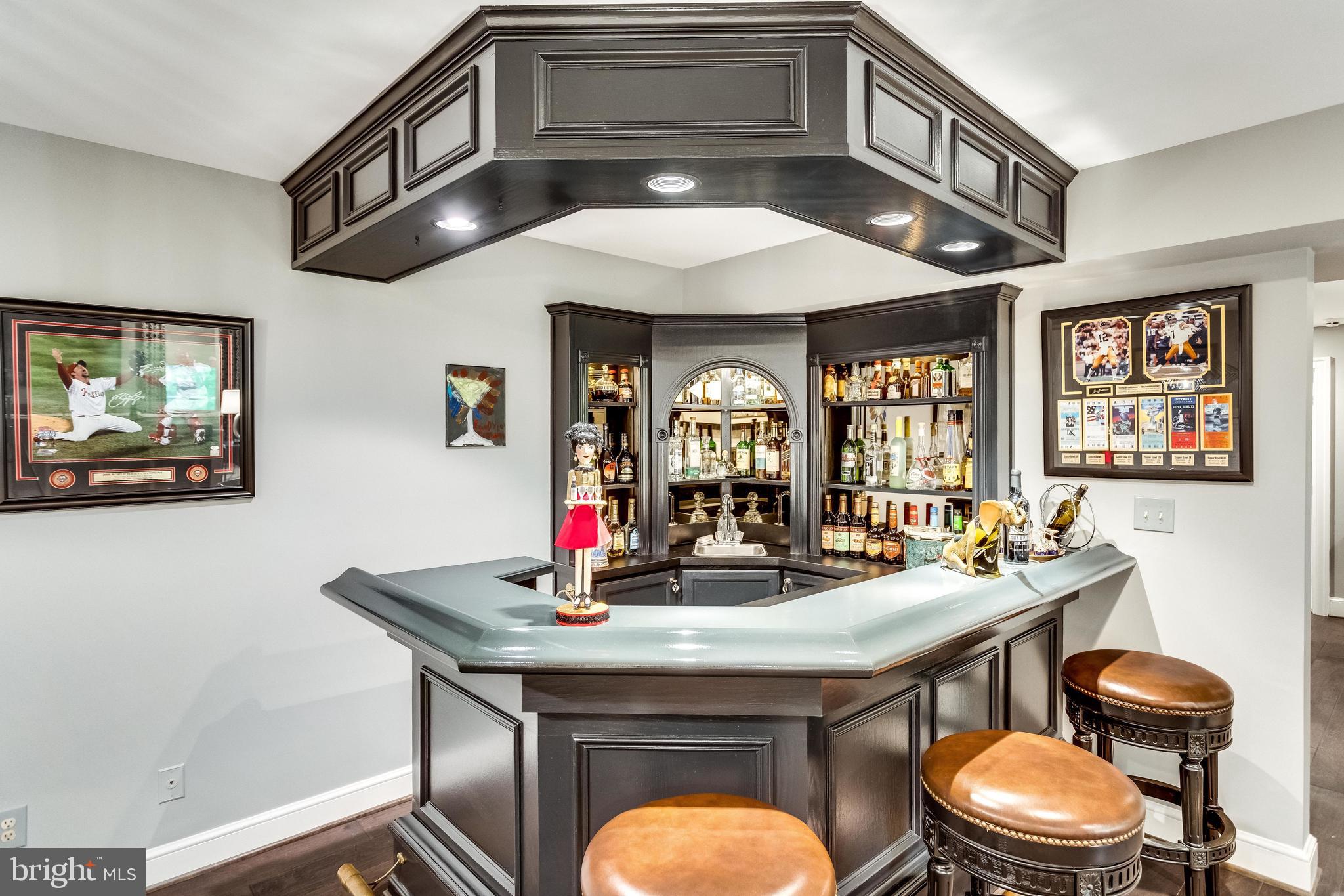 DOGWOOD KNOLLS - Residential