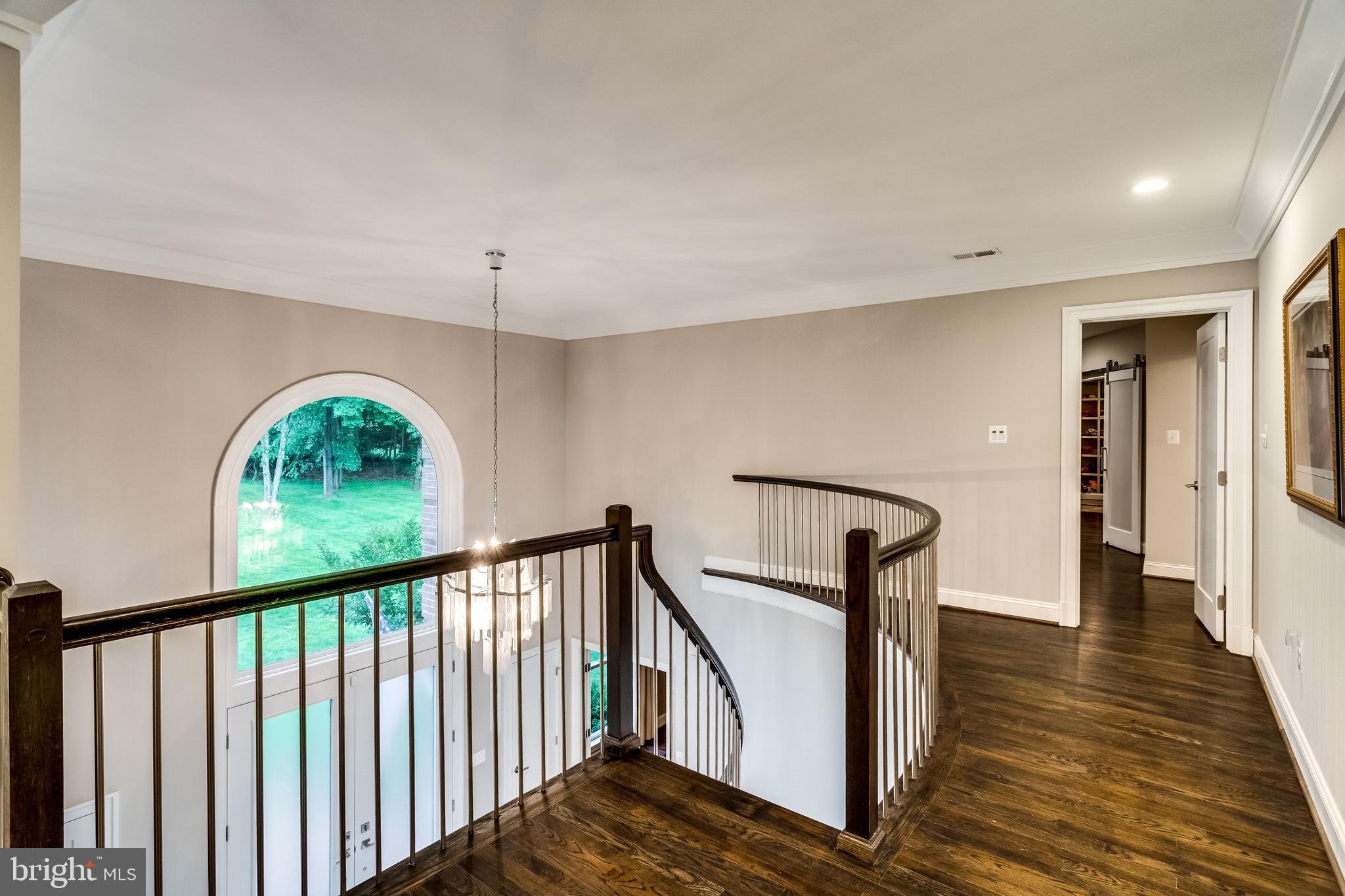 DOGWOOD KNOLLS - Residential