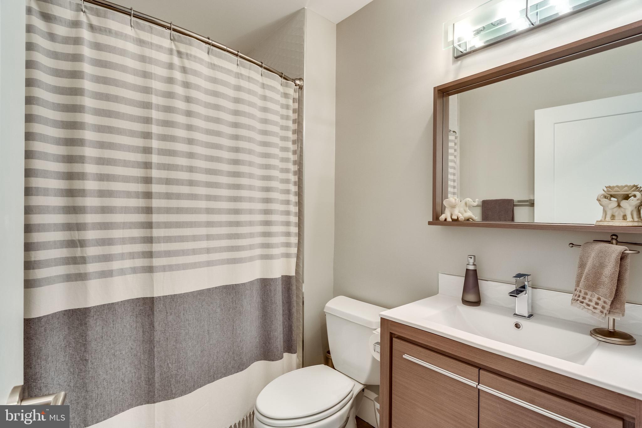 DOGWOOD KNOLLS - Residential