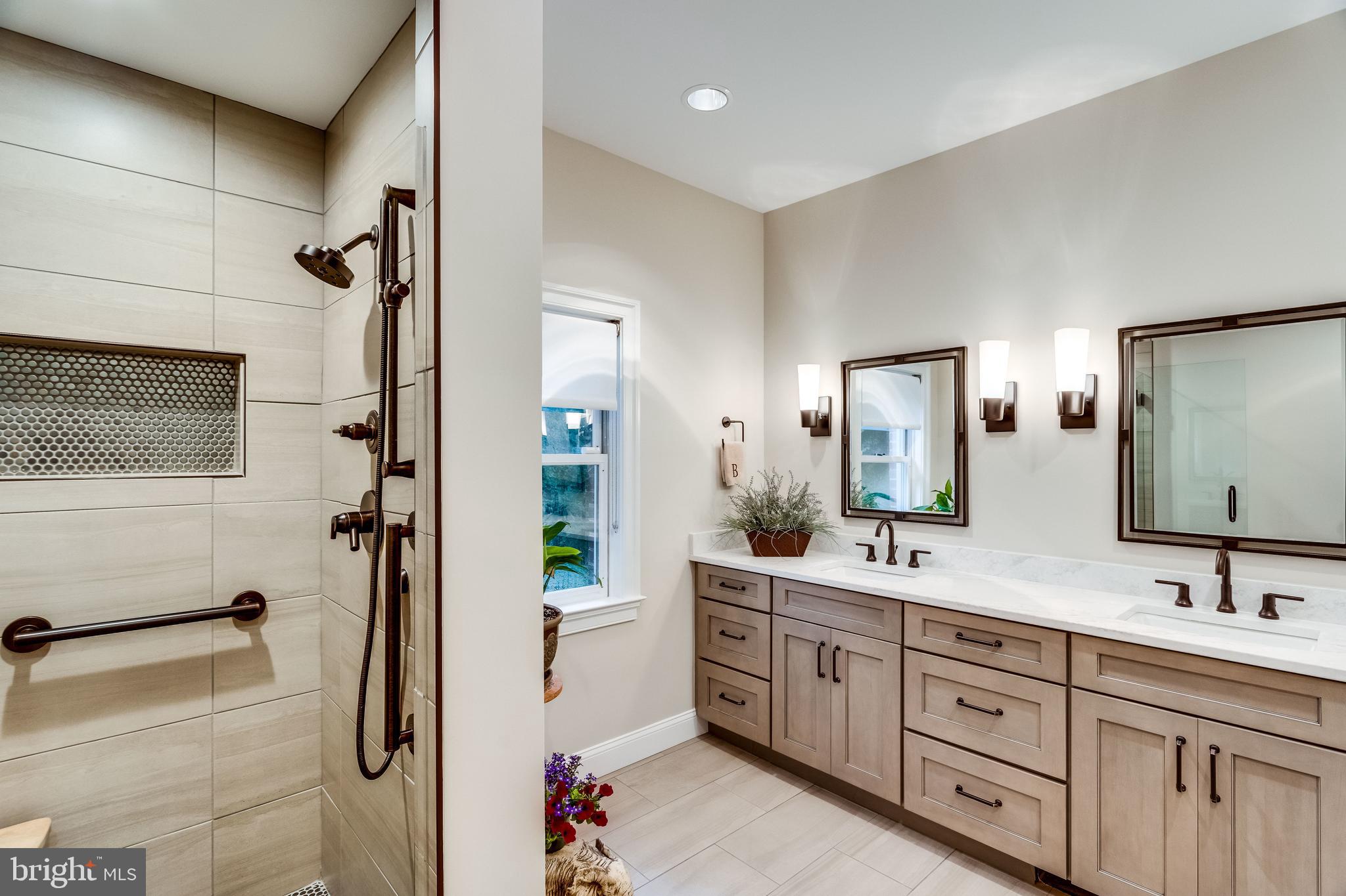 DOGWOOD KNOLLS - Residential