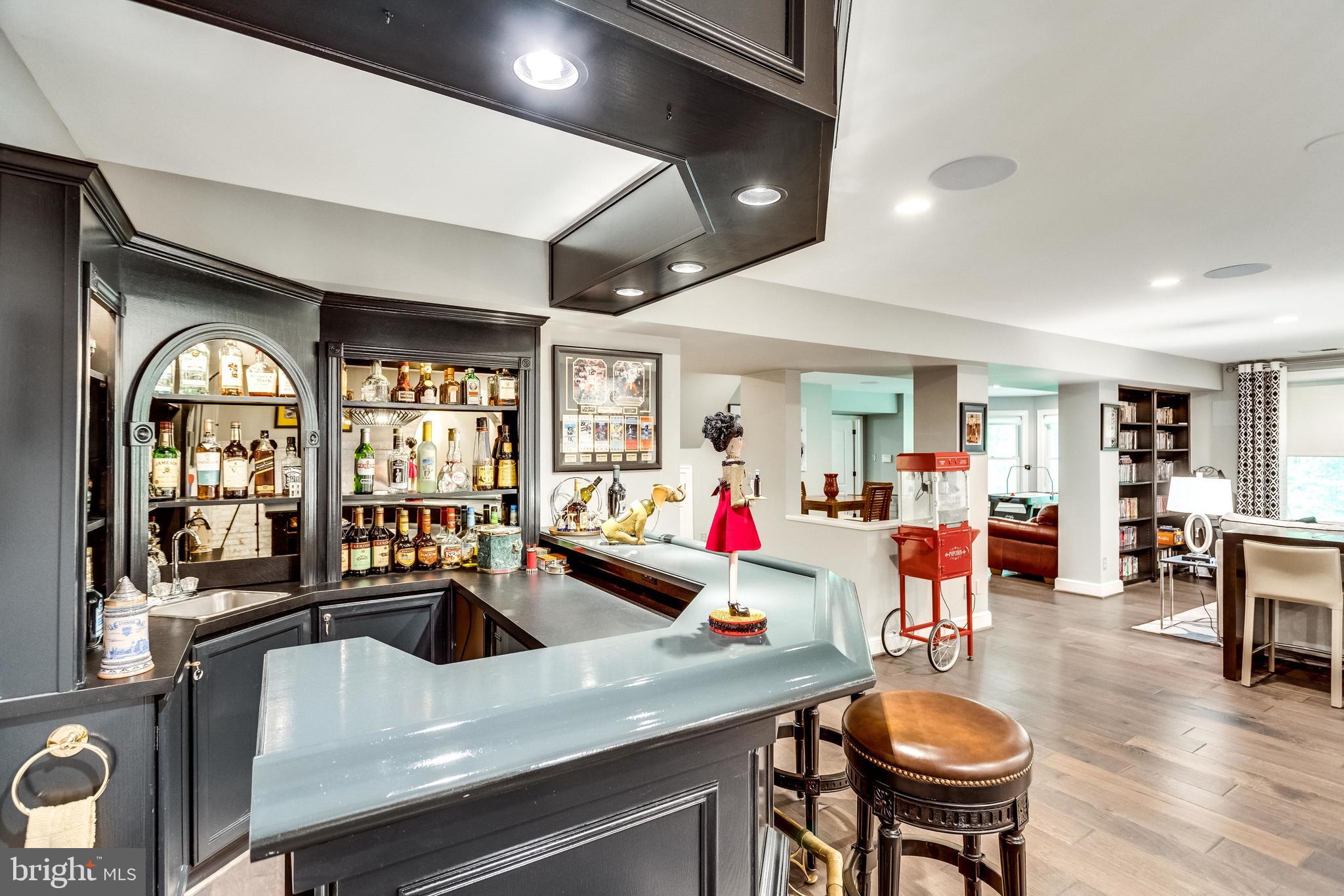 DOGWOOD KNOLLS - Residential