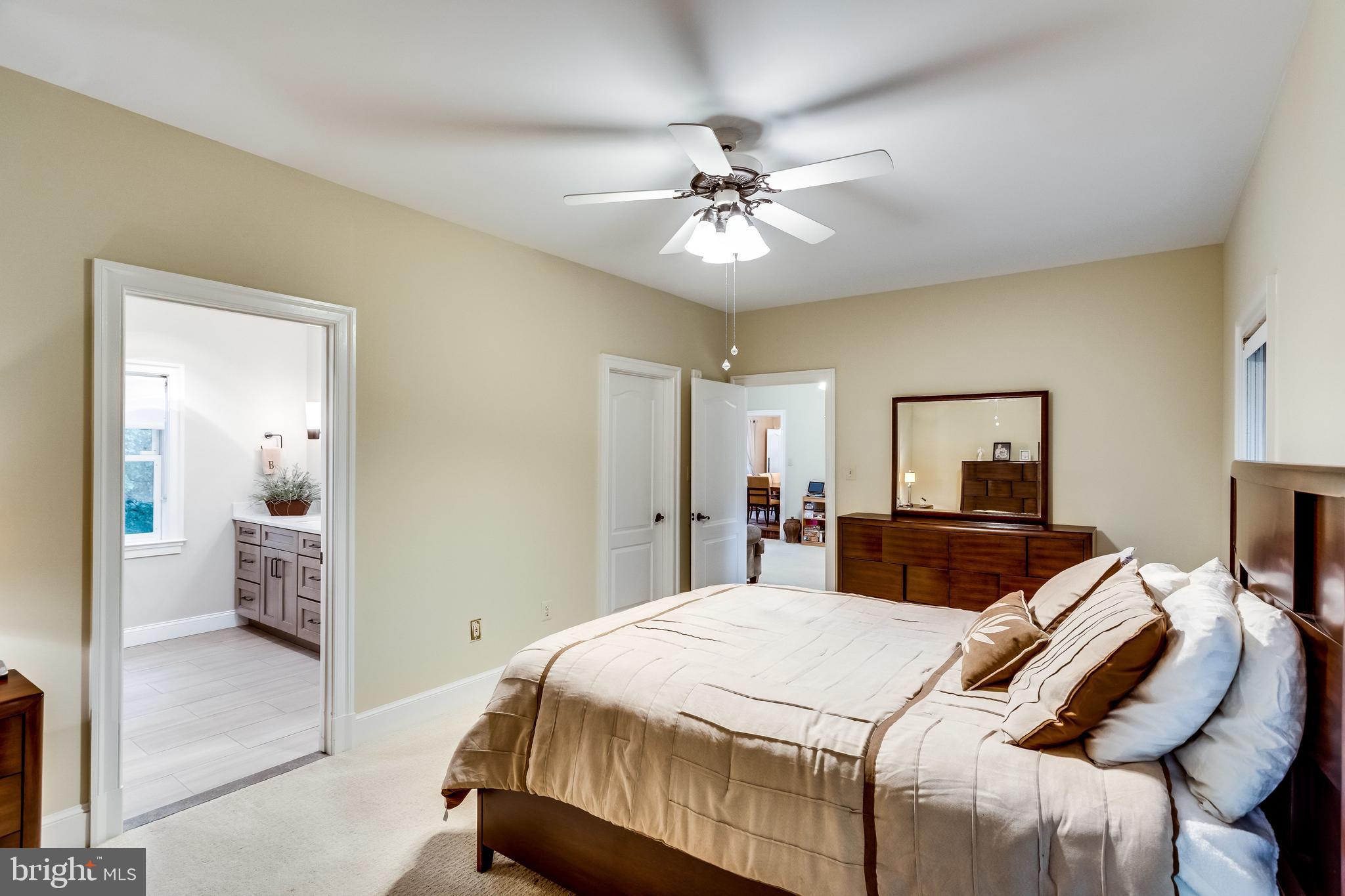 DOGWOOD KNOLLS - Residential