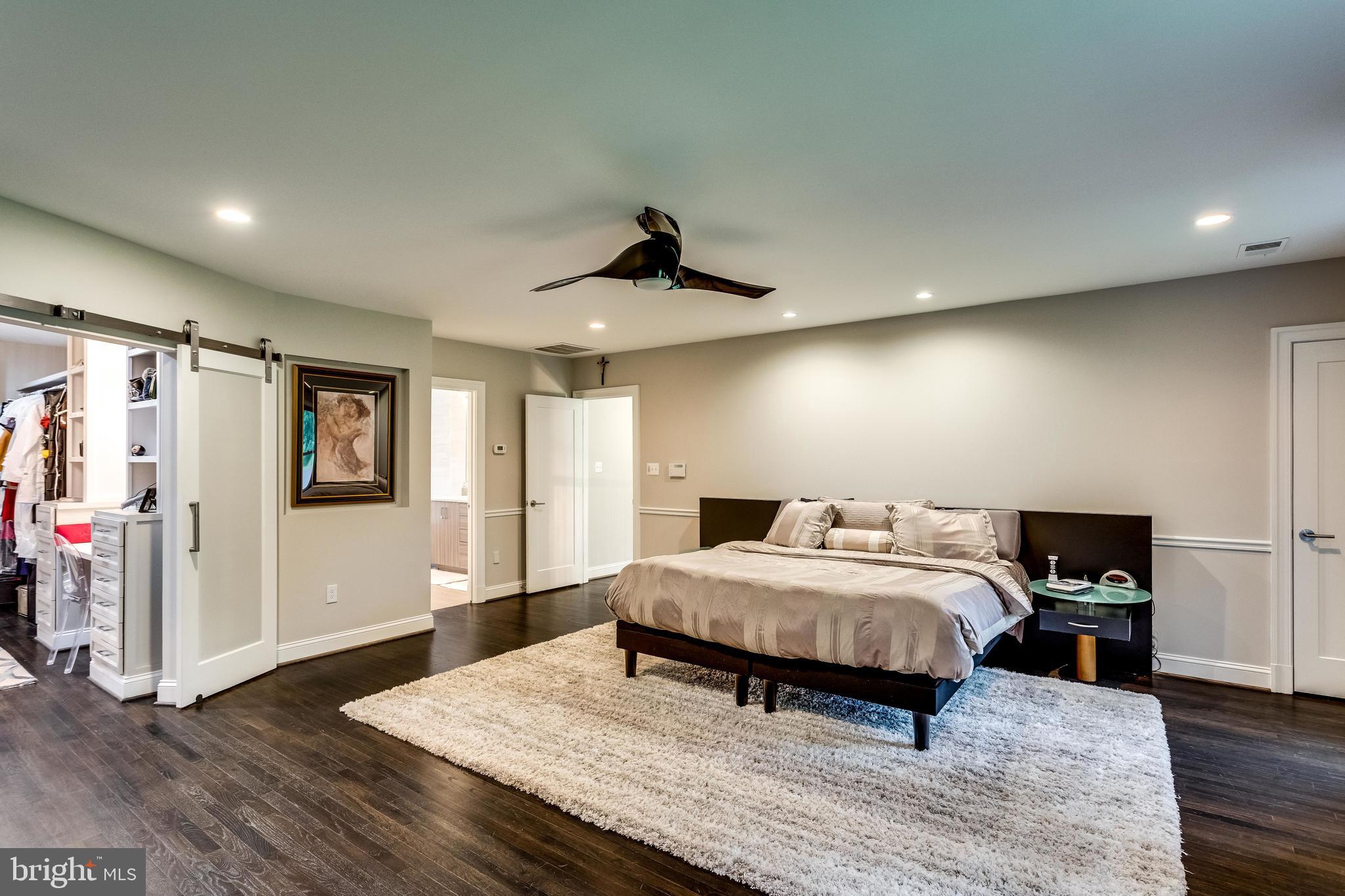 DOGWOOD KNOLLS - Residential