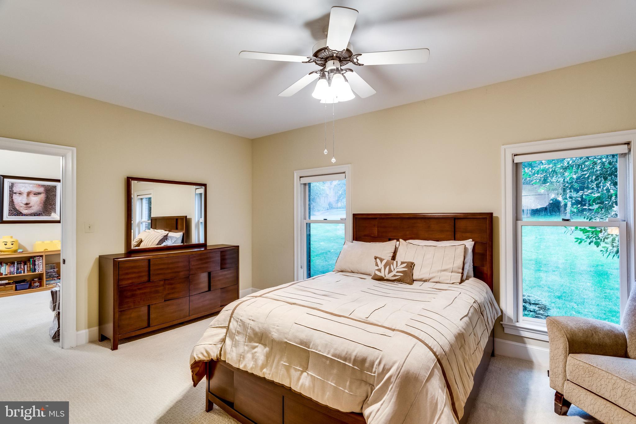 DOGWOOD KNOLLS - Residential