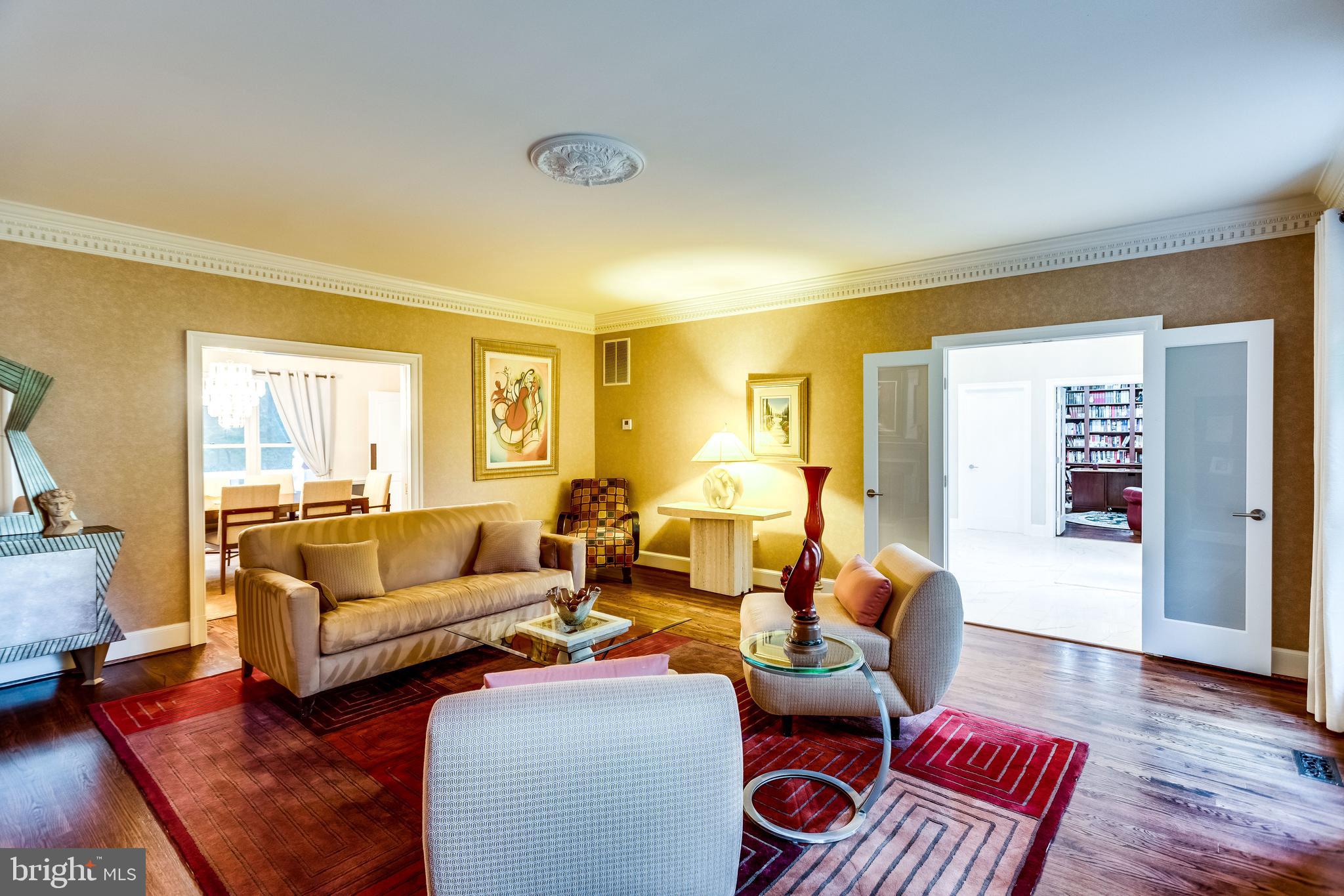 DOGWOOD KNOLLS - Residential