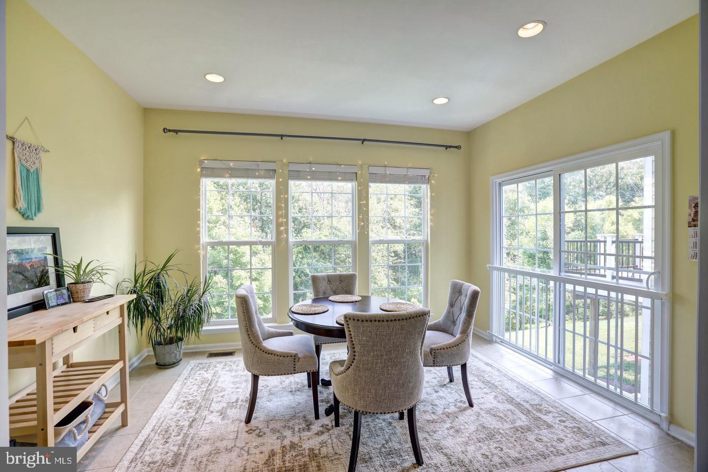 GOOSE CREEK VILLAGE NORTH - Residential Lease