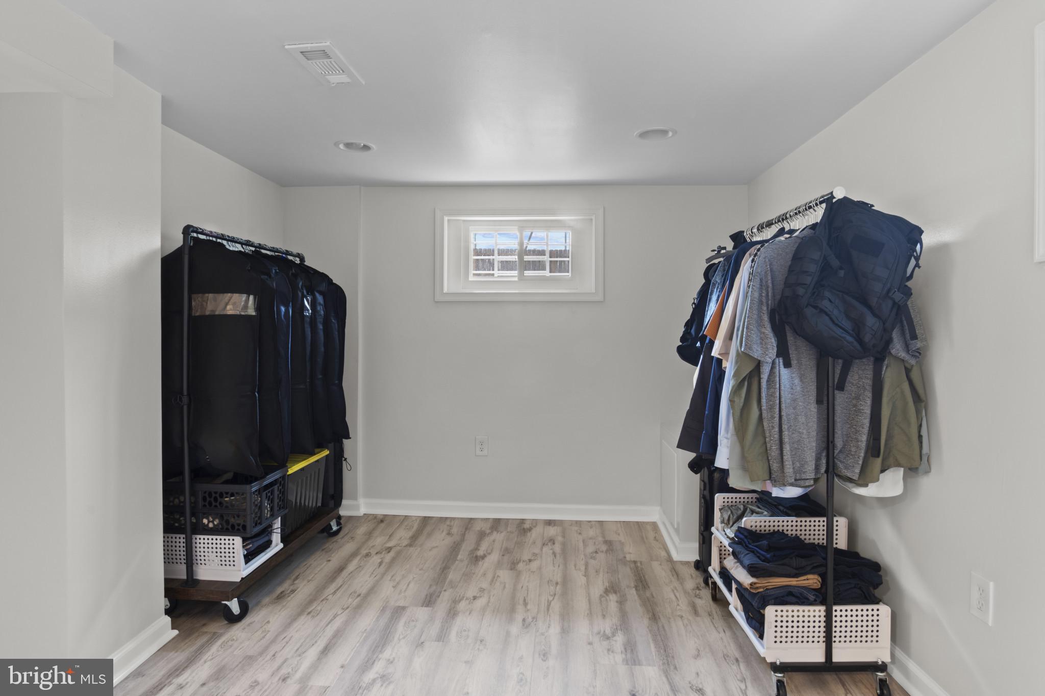 CHAPEL OAKS - Residential