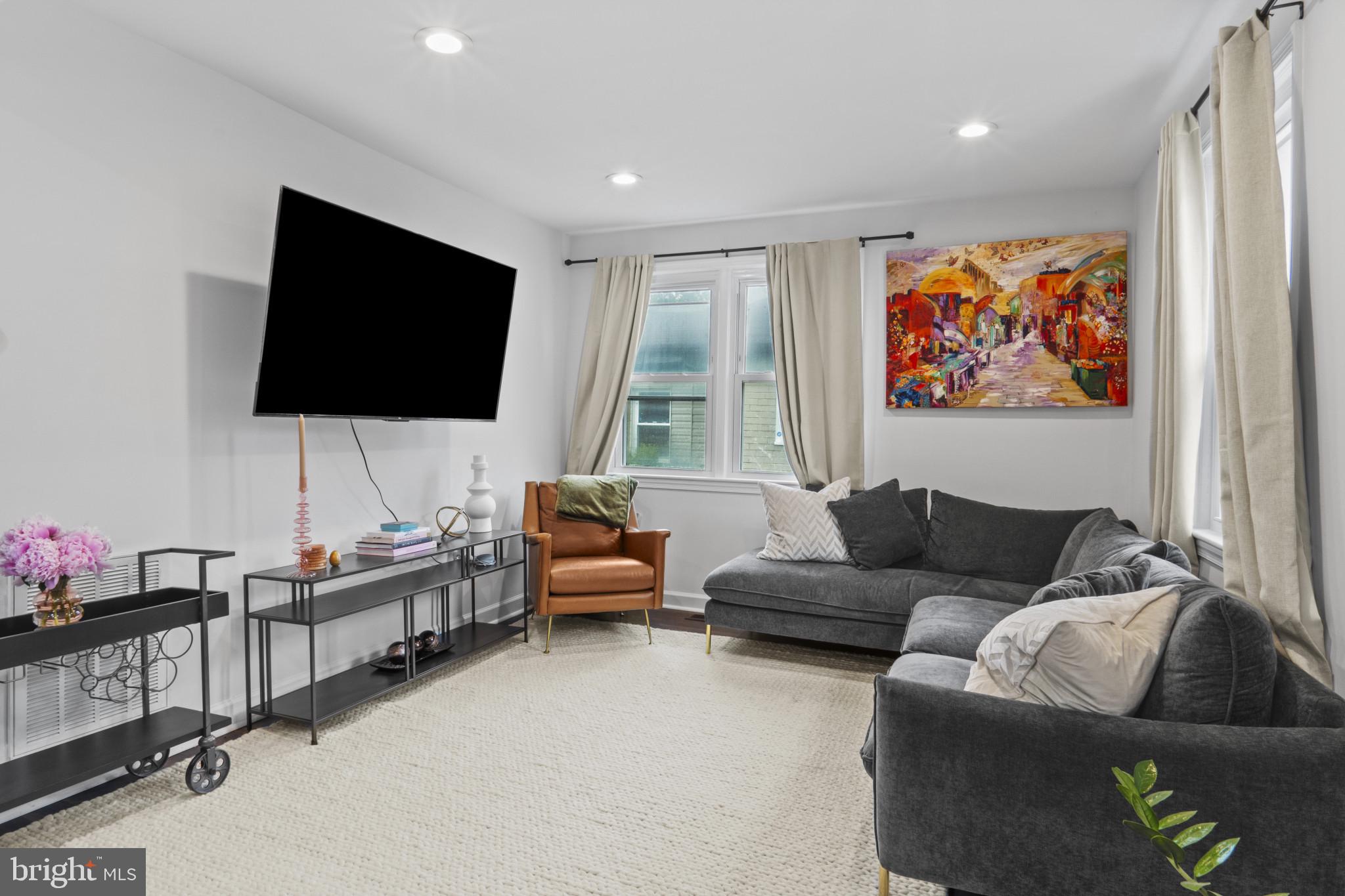 CHAPEL OAKS - Residential