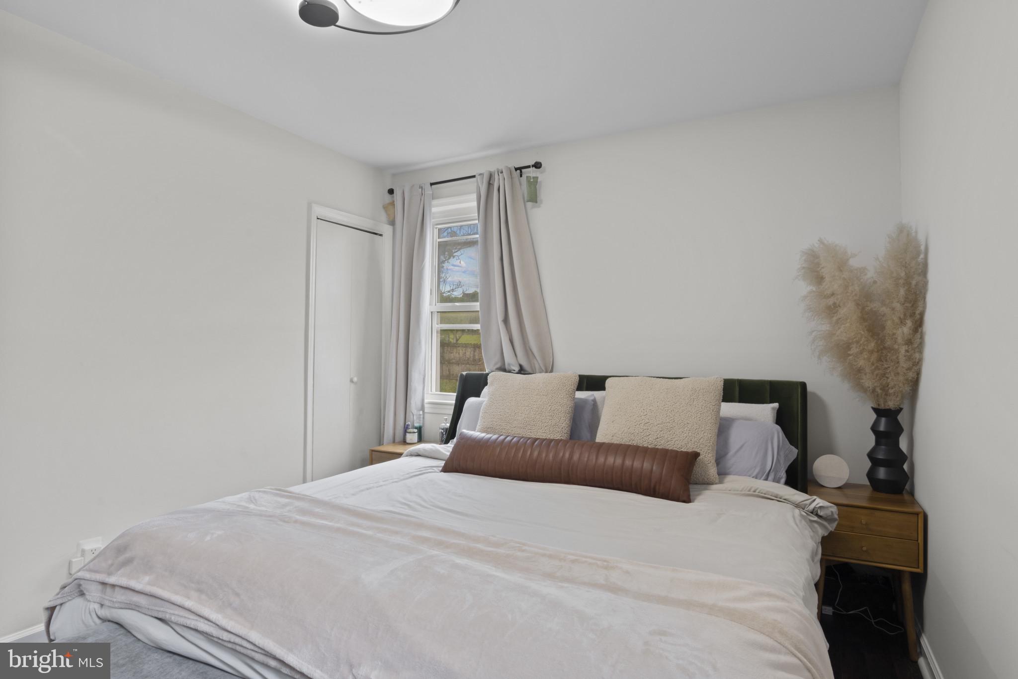 CHAPEL OAKS - Residential