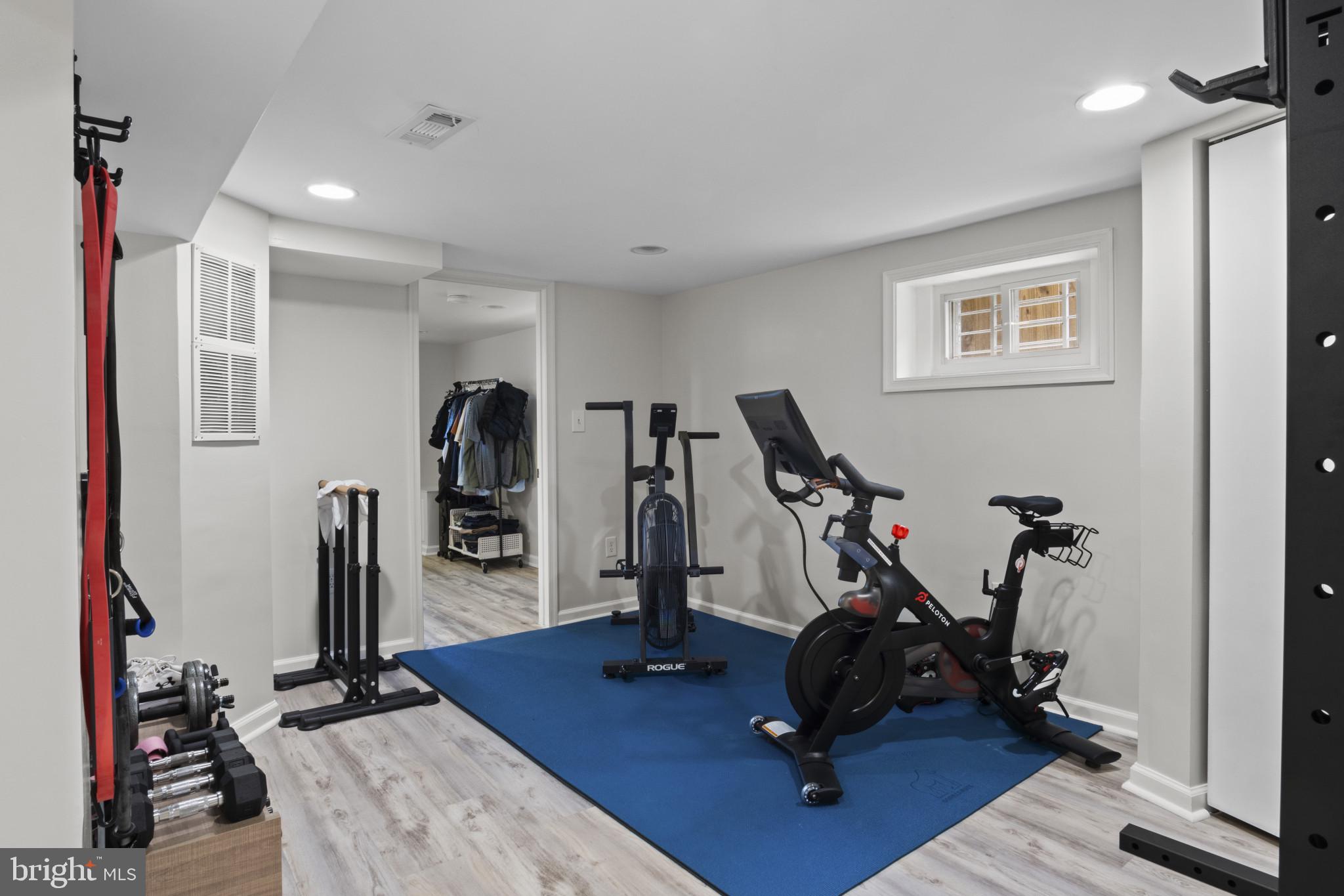 CHAPEL OAKS - Residential