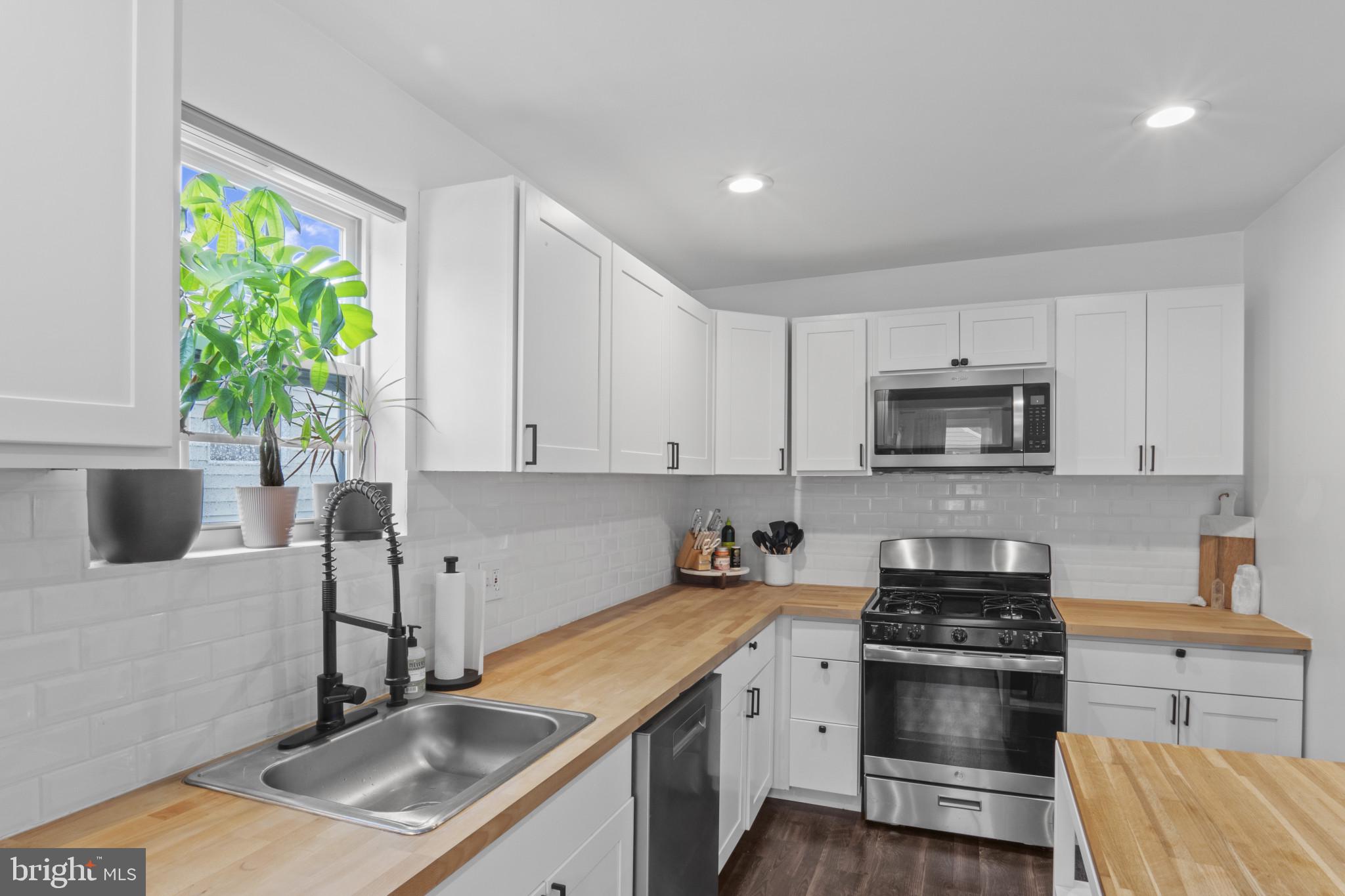 CHAPEL OAKS - Residential