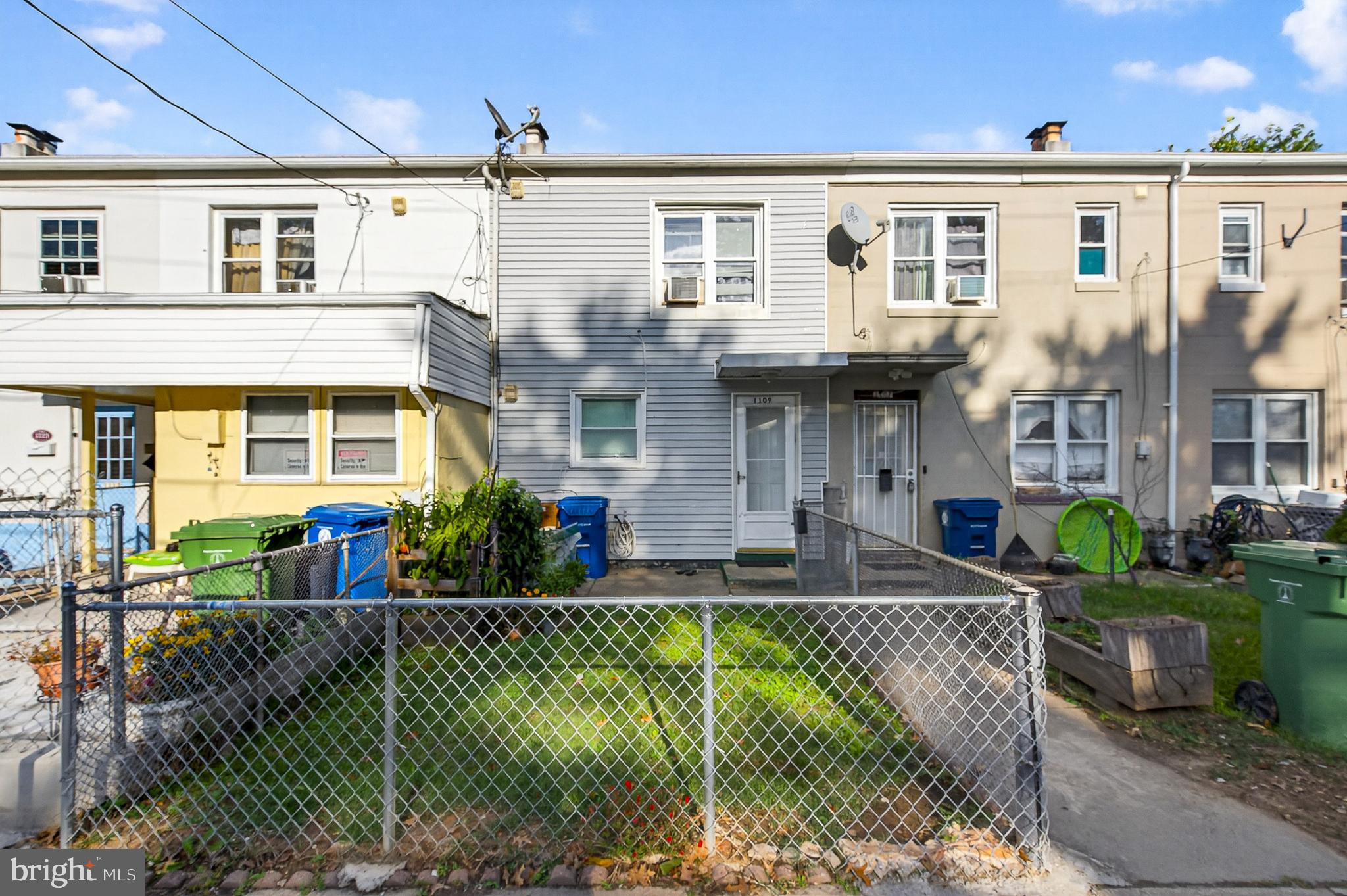 ARMISTEAD GARDENS - Residential