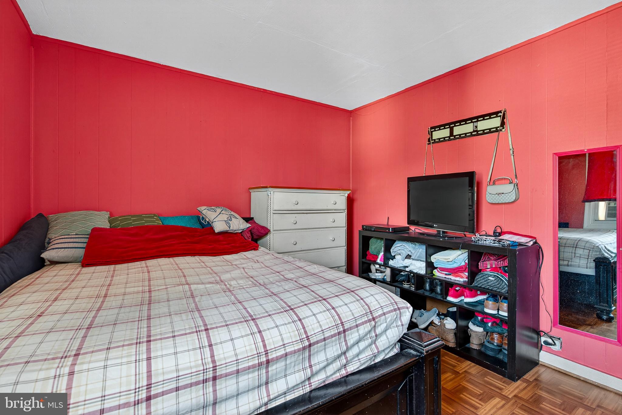 ARMISTEAD GARDENS - Residential