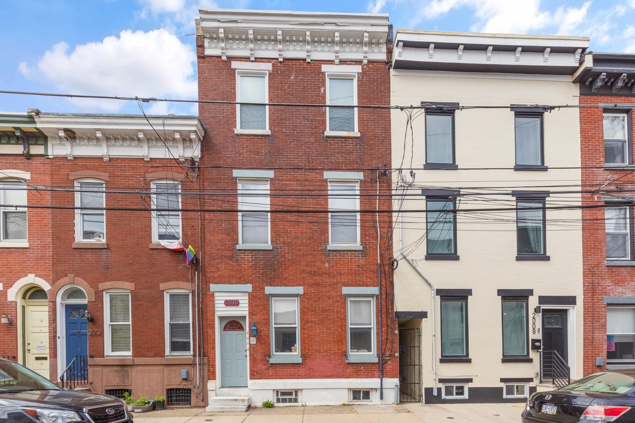 EAST KENSINGTON - Residential Income