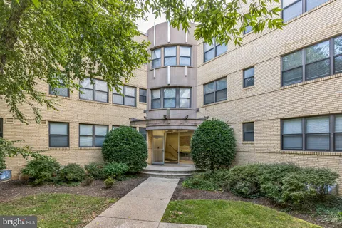 MLS: DCDC2262172