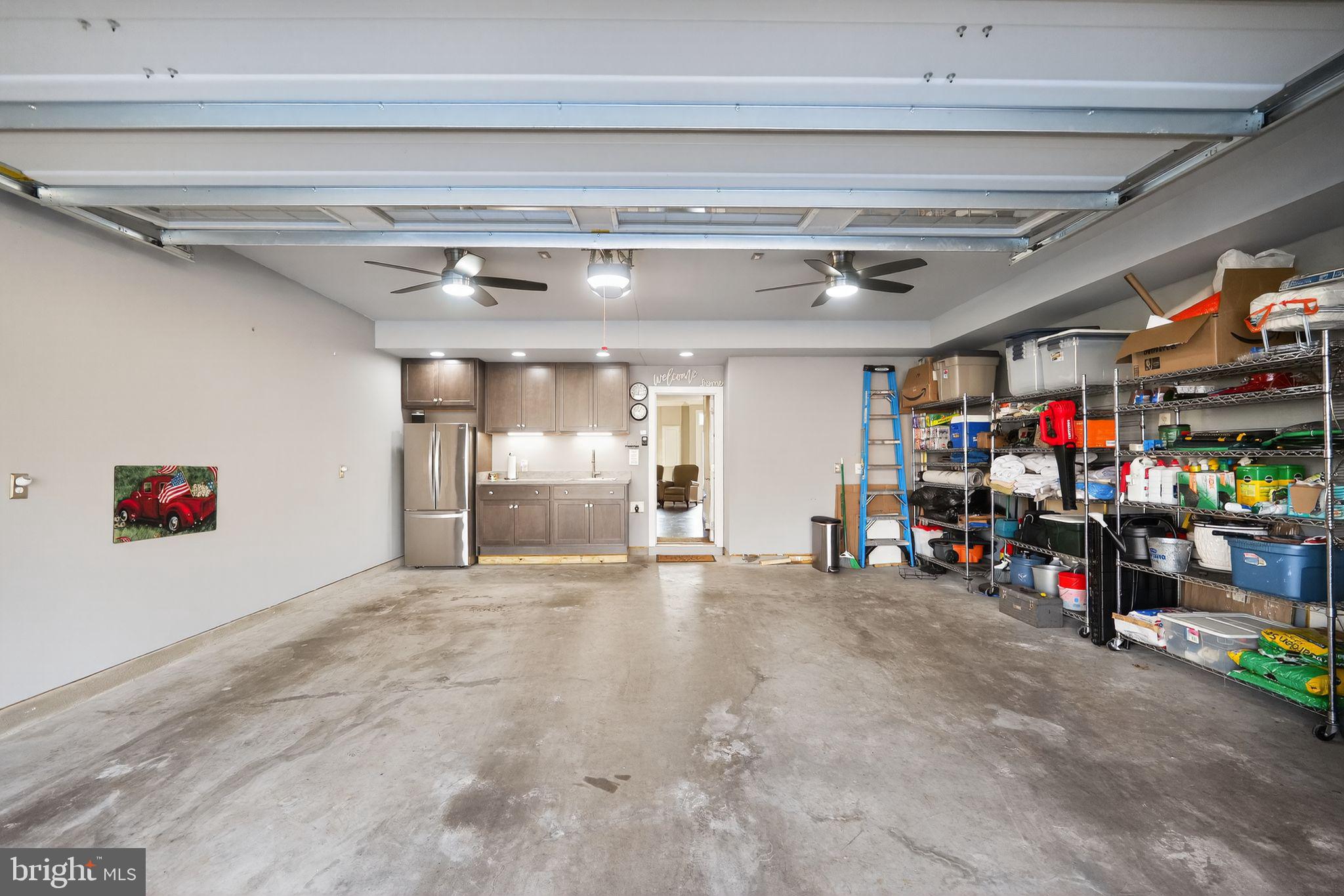 SUBURBAN GREENE - Residential