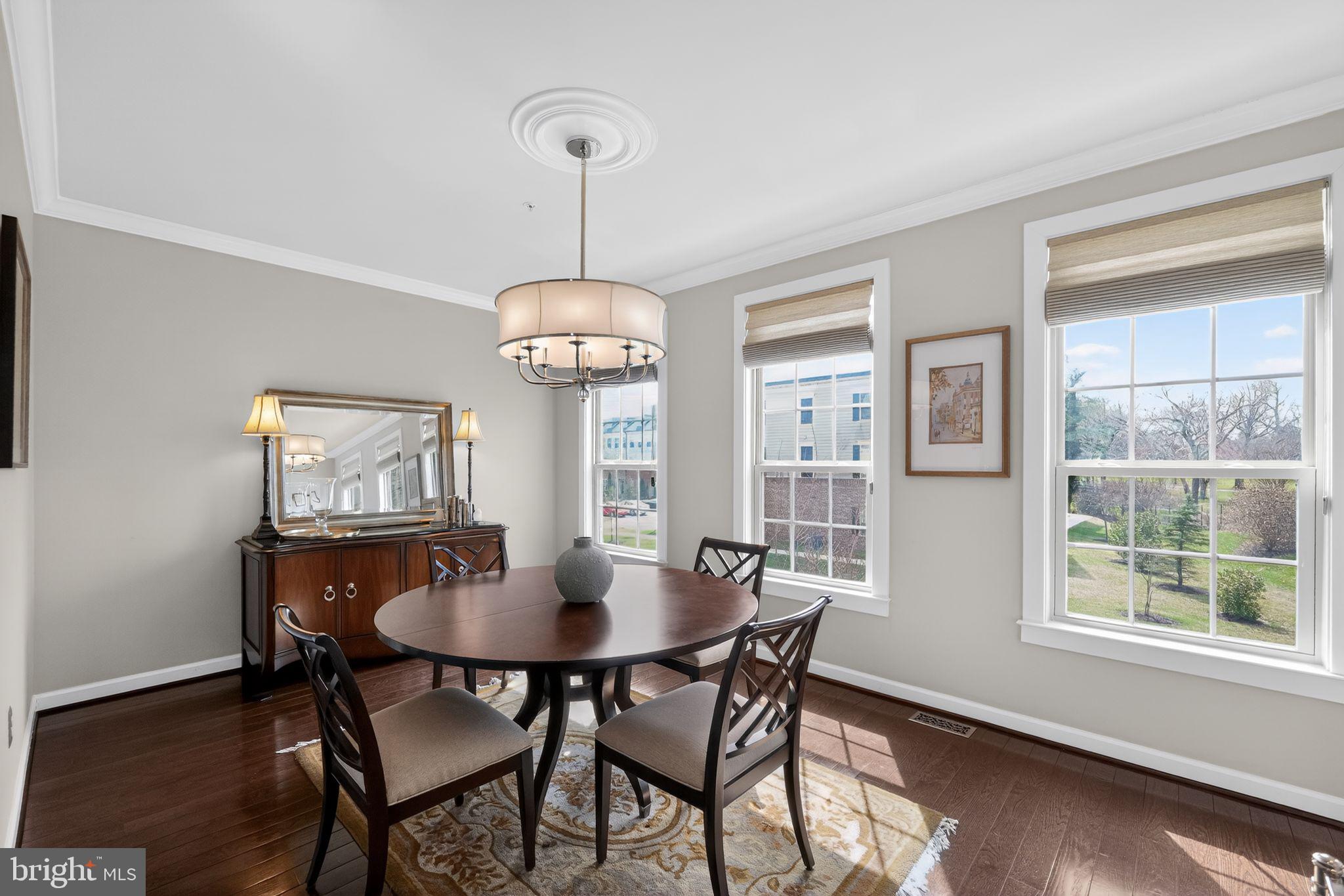 SUBURBAN GREENE - Residential