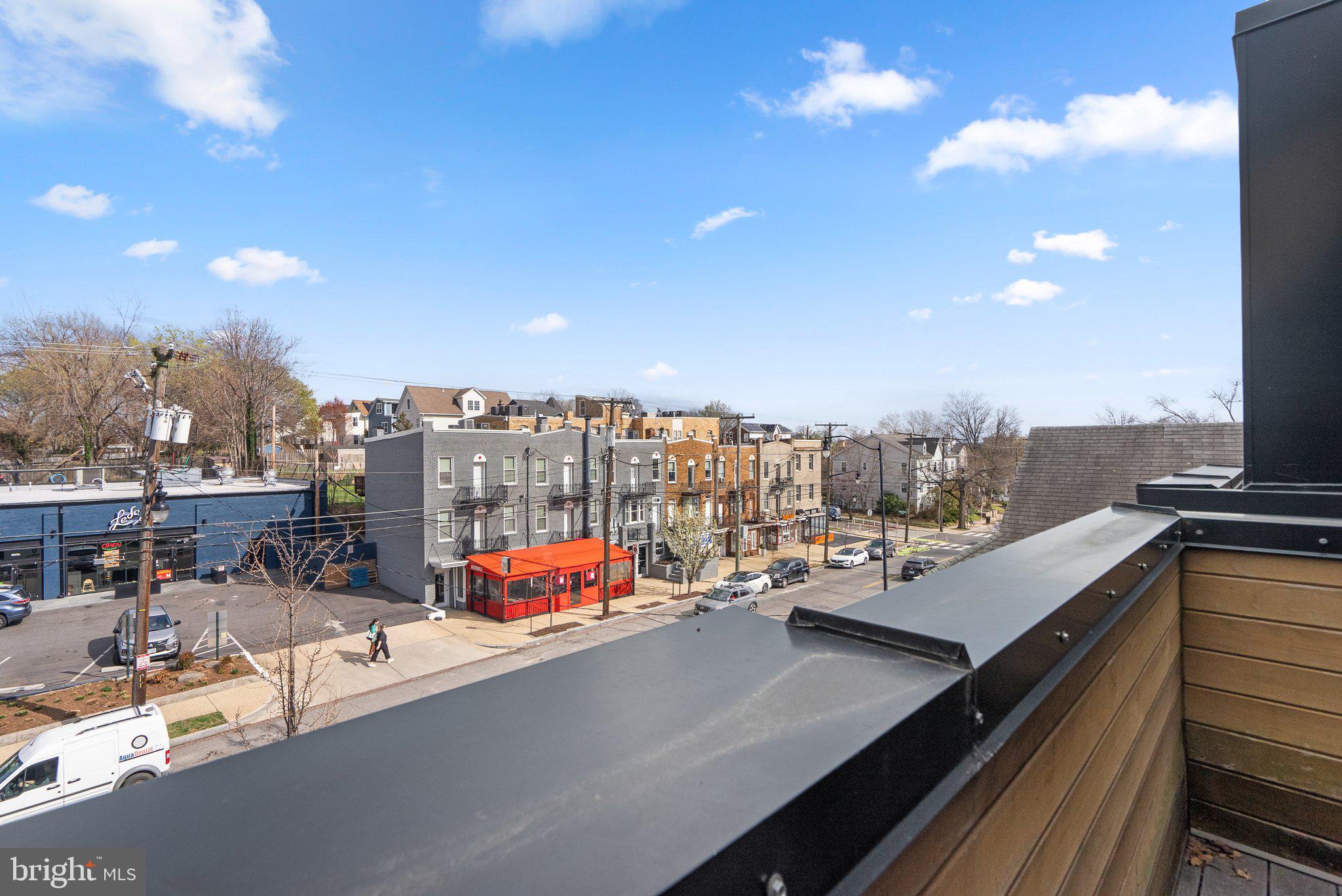 BROOKLAND - Residential