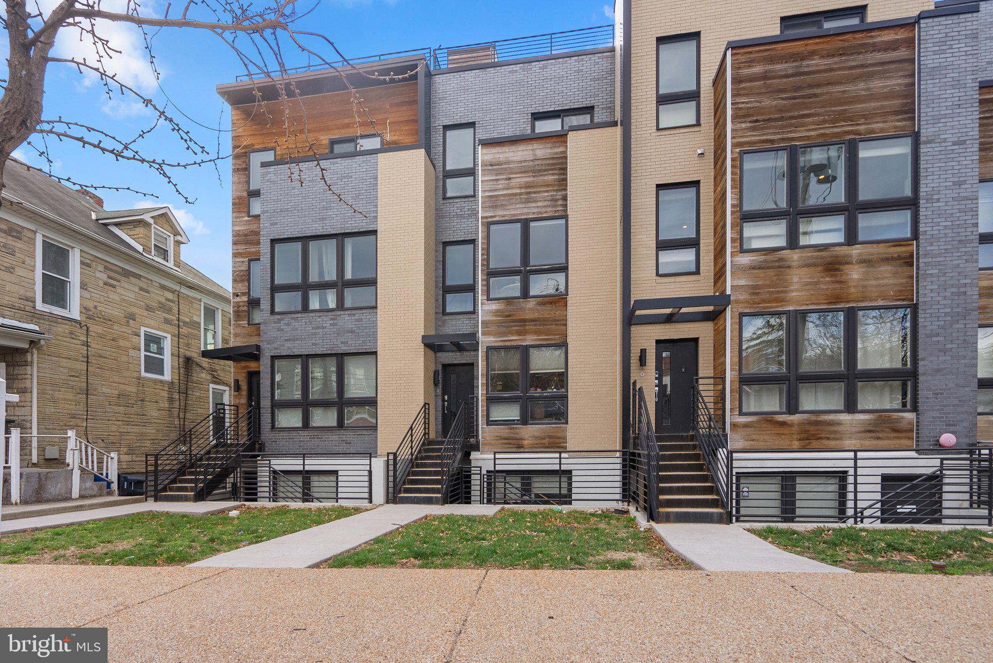 2724 12TH STREET NE 4