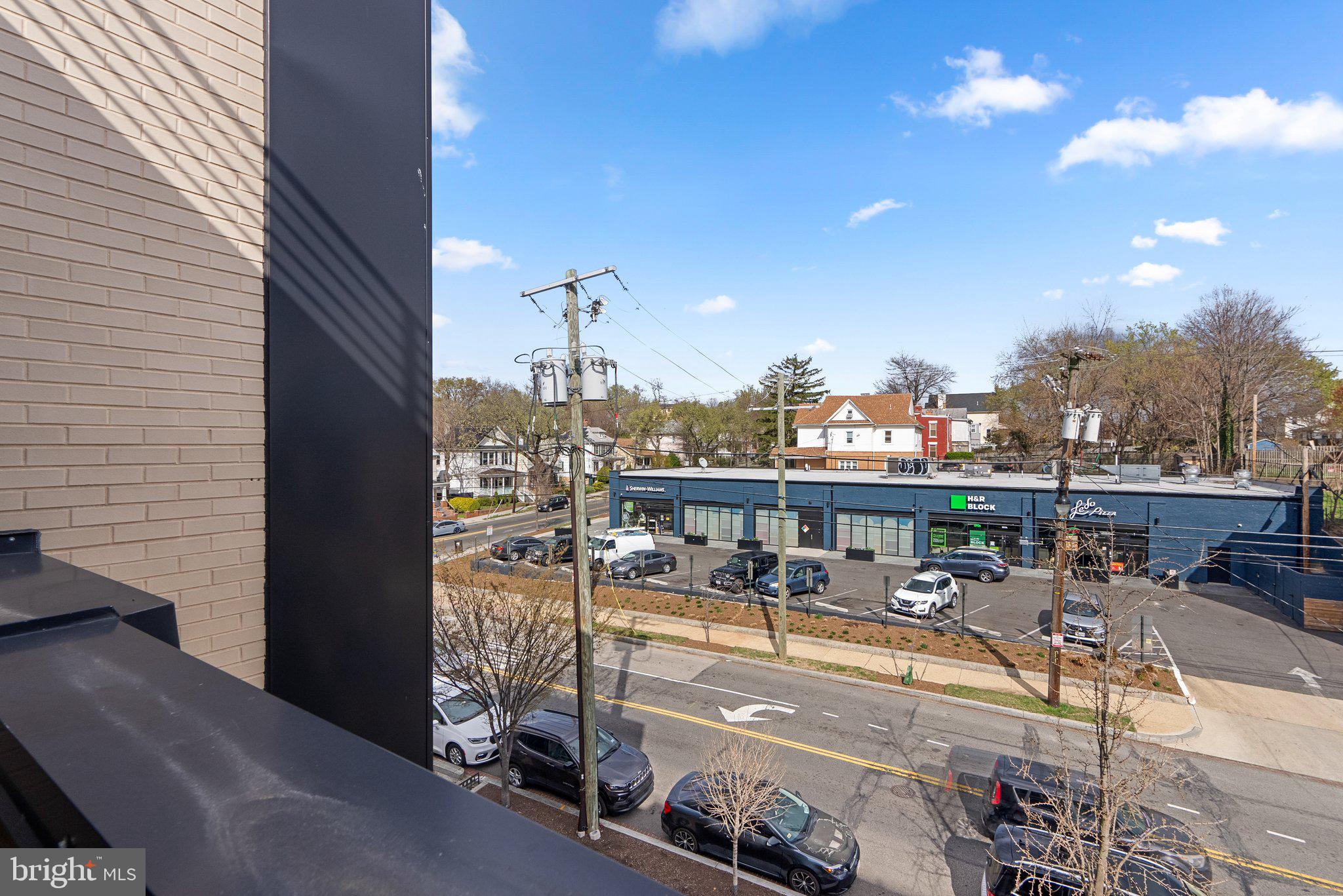 BROOKLAND - Residential