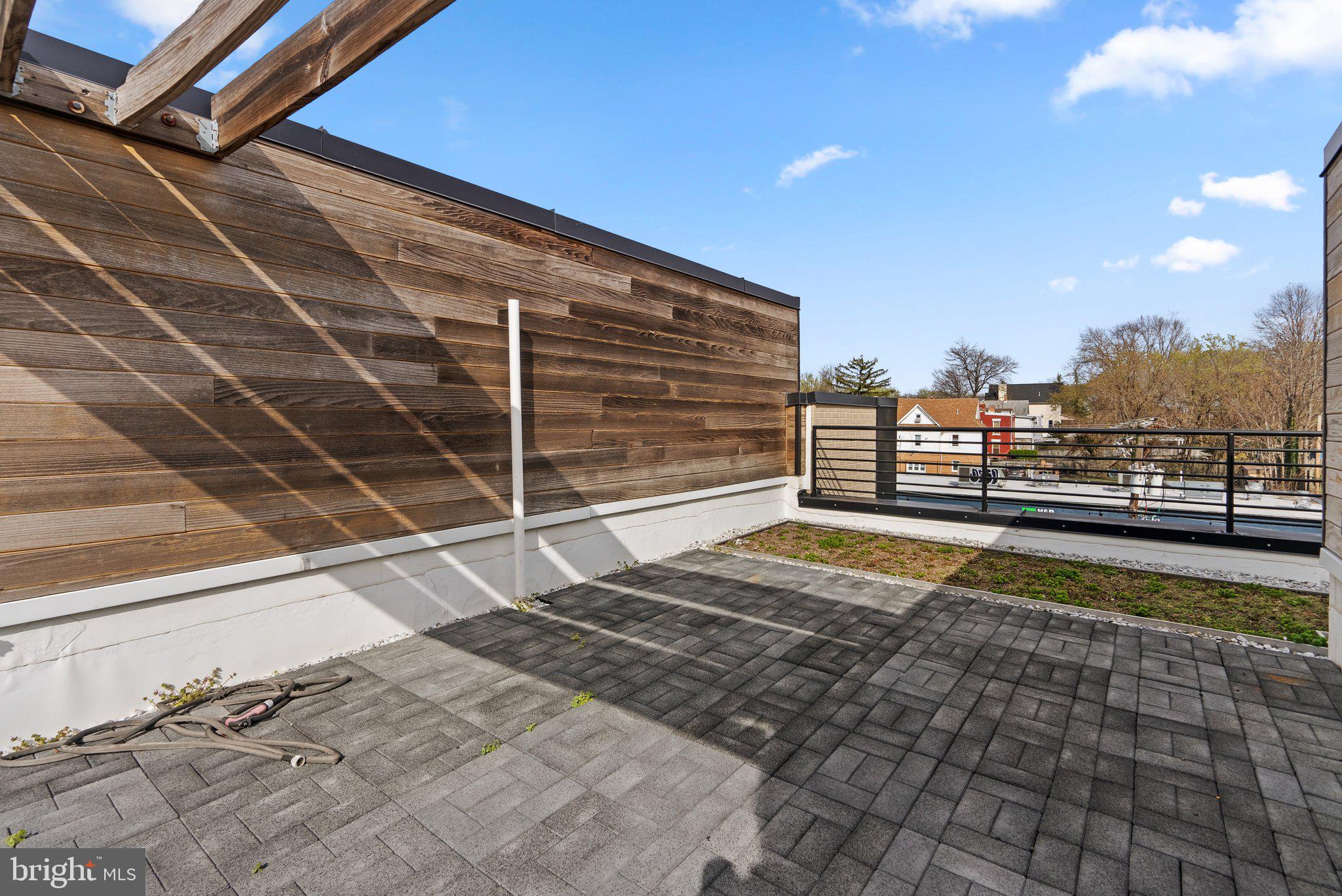 BROOKLAND - Residential