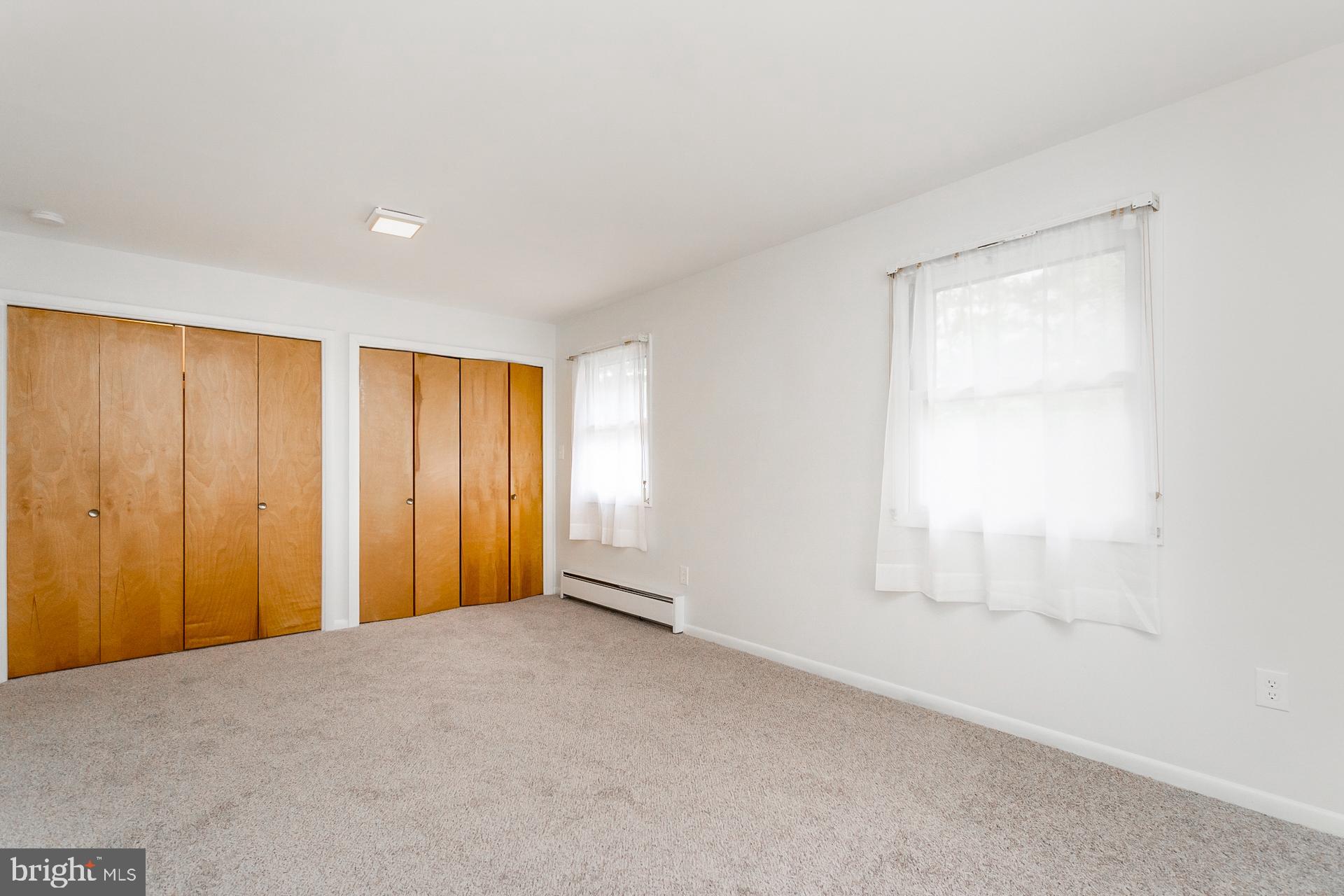 LIBERTY BELL GARDENS - Residential Lease